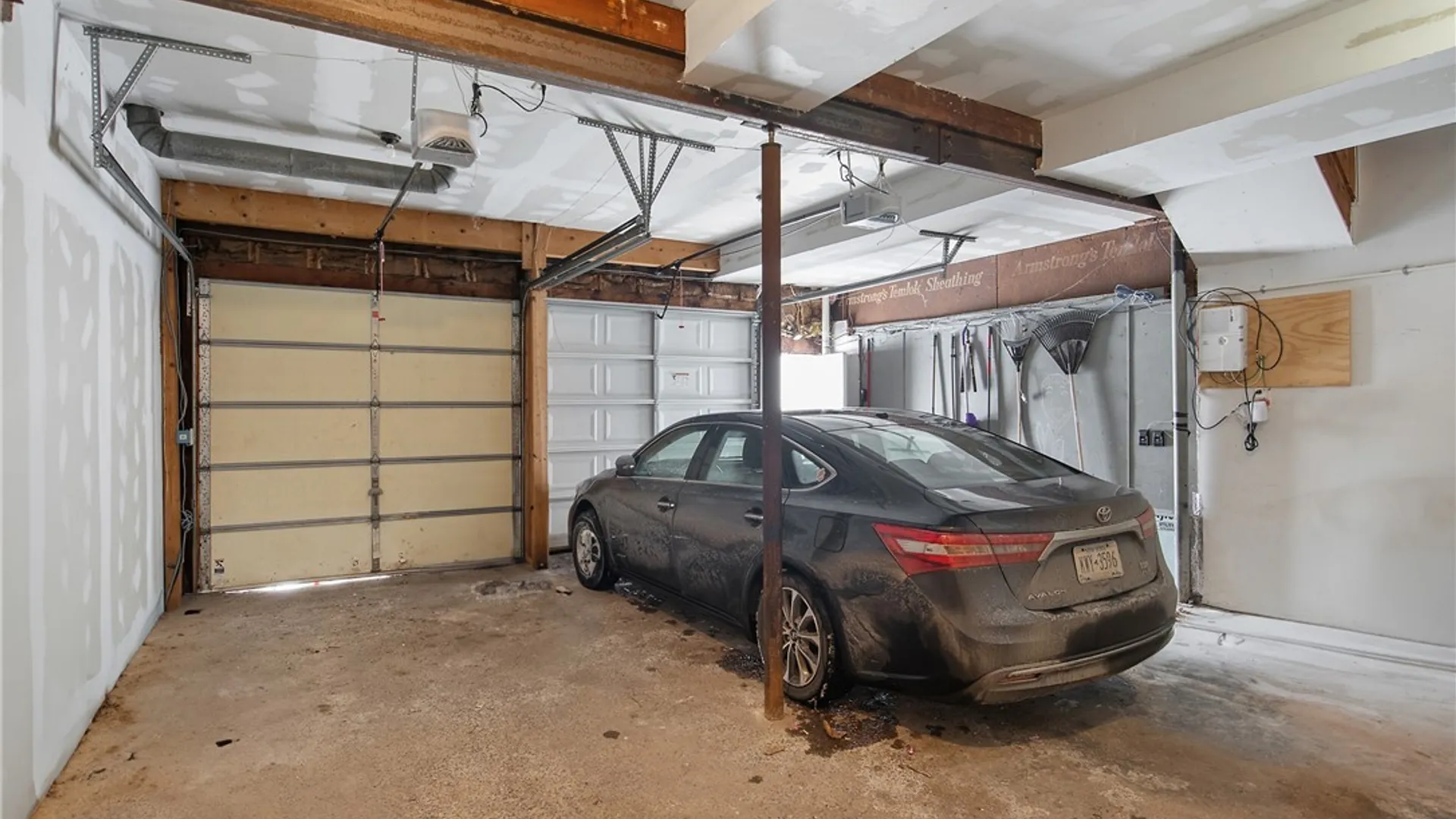 Property at 104 Tamarack Street, Salina, NY 13088 34