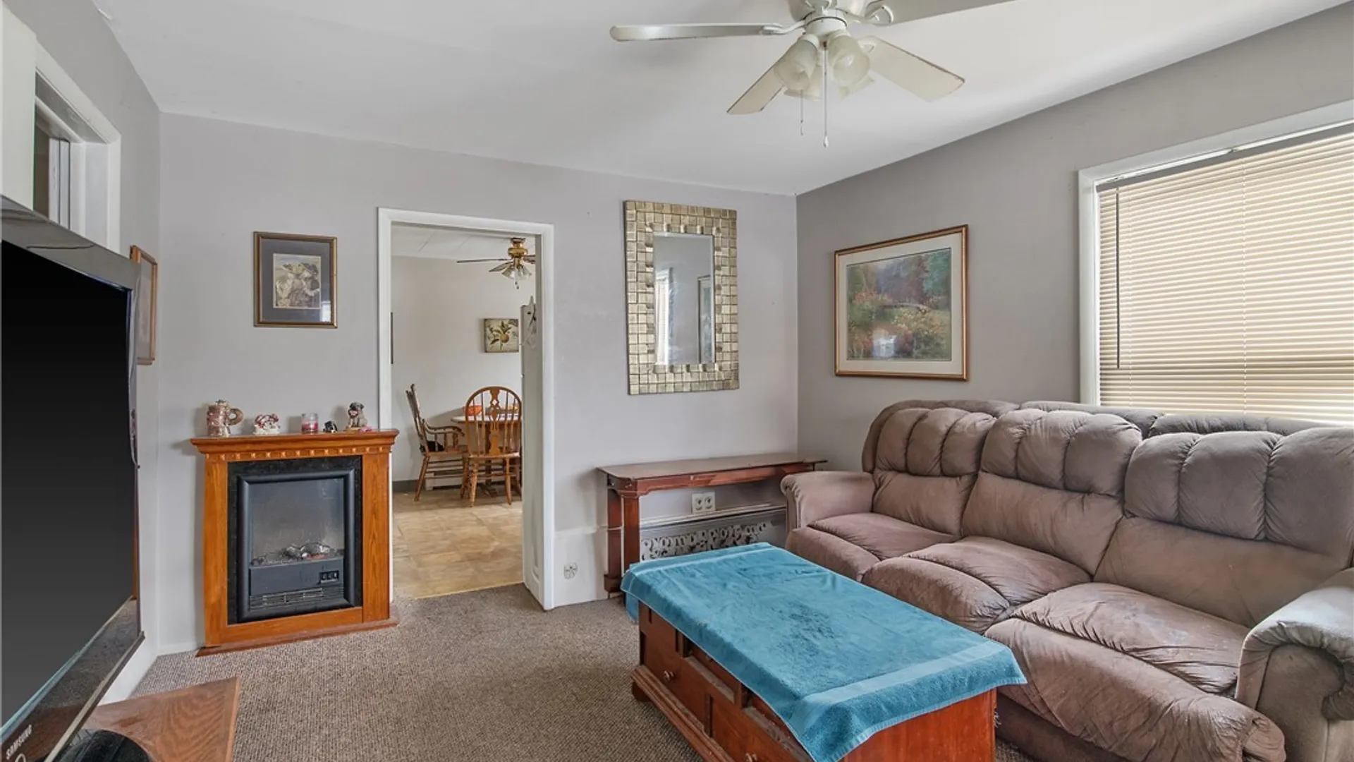 Property at 104 Tamarack Street, Salina, NY 13088 4