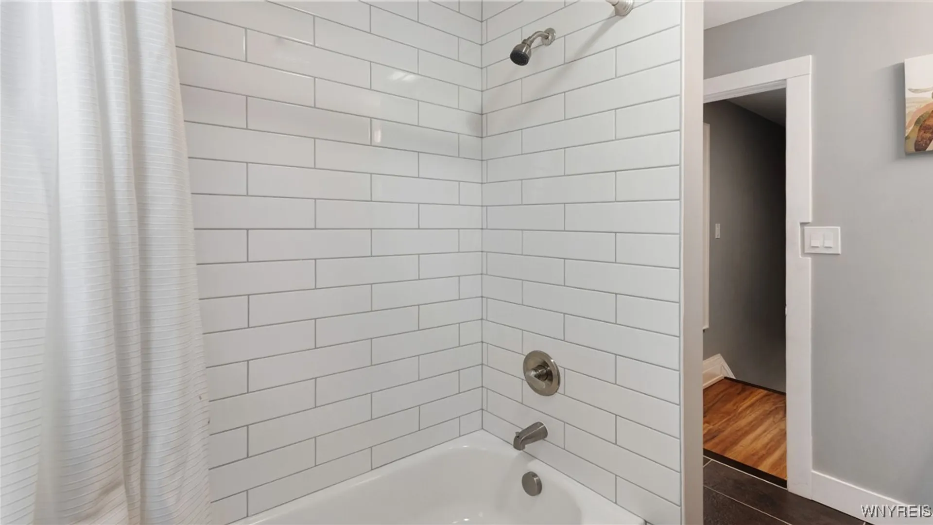 Property at 713 Townsend Place, Niagara Falls, NY 14301 17