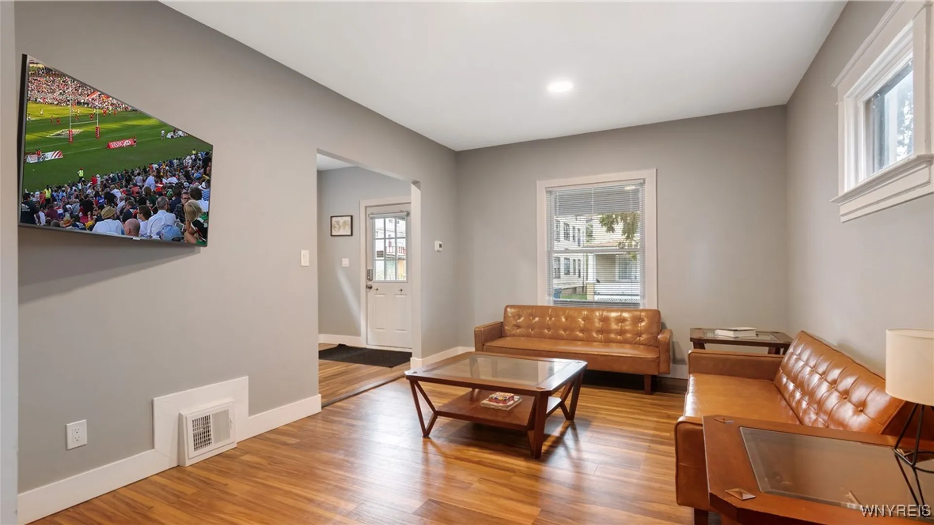 Property at 713 Townsend Place, Niagara Falls, NY 14301 7