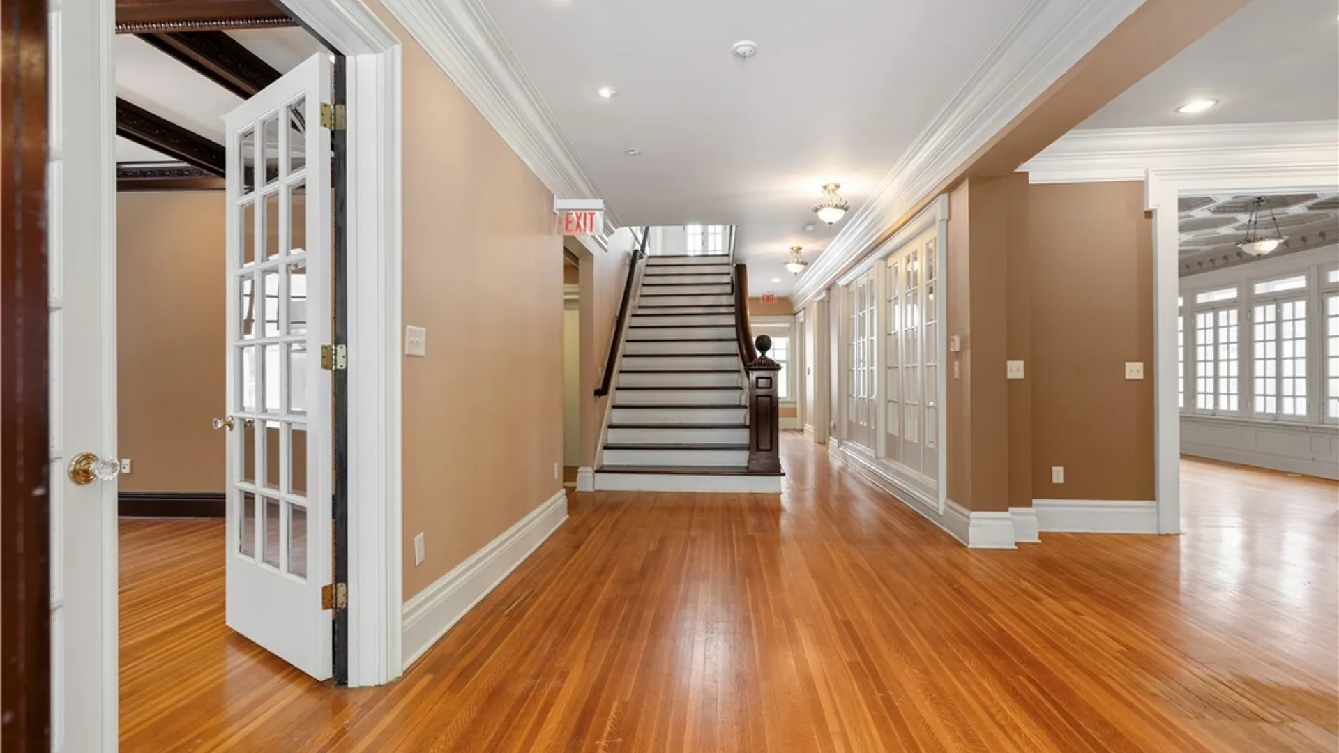 Property at 1208 James Street, Syracuse, NY 13203 3