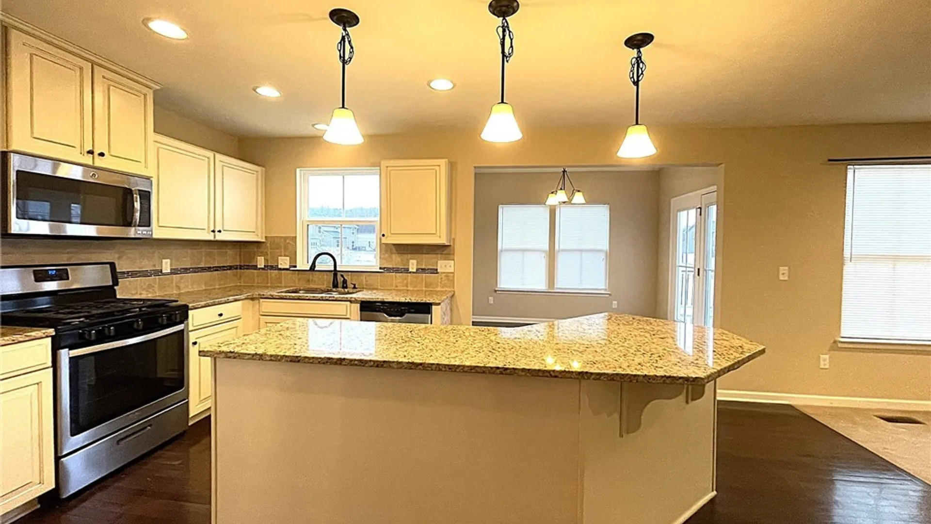 Property at 113 Weeping Willow, Camillus, NY 13031 10