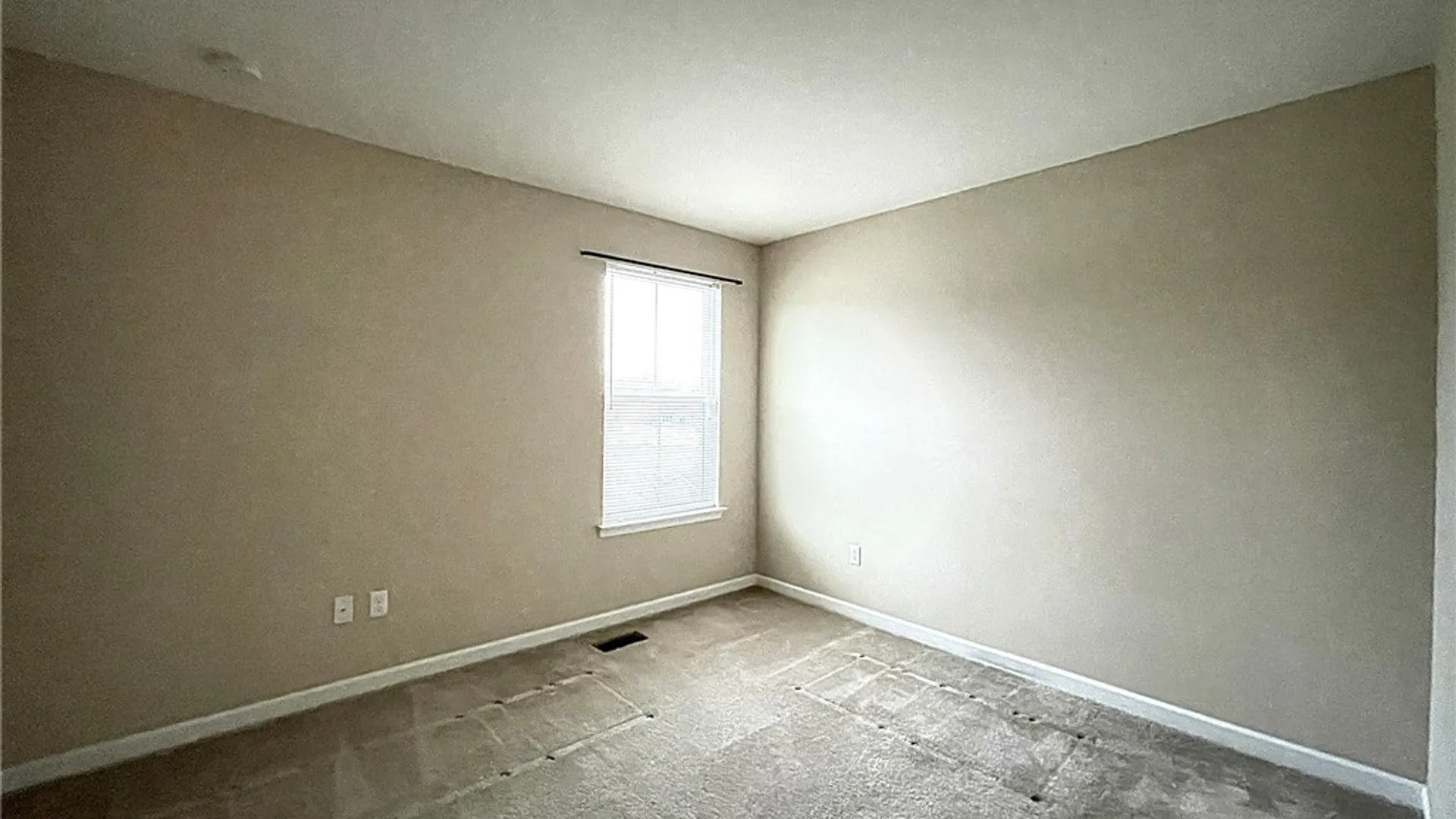 Property at 113 Weeping Willow, Camillus, NY 13031 19