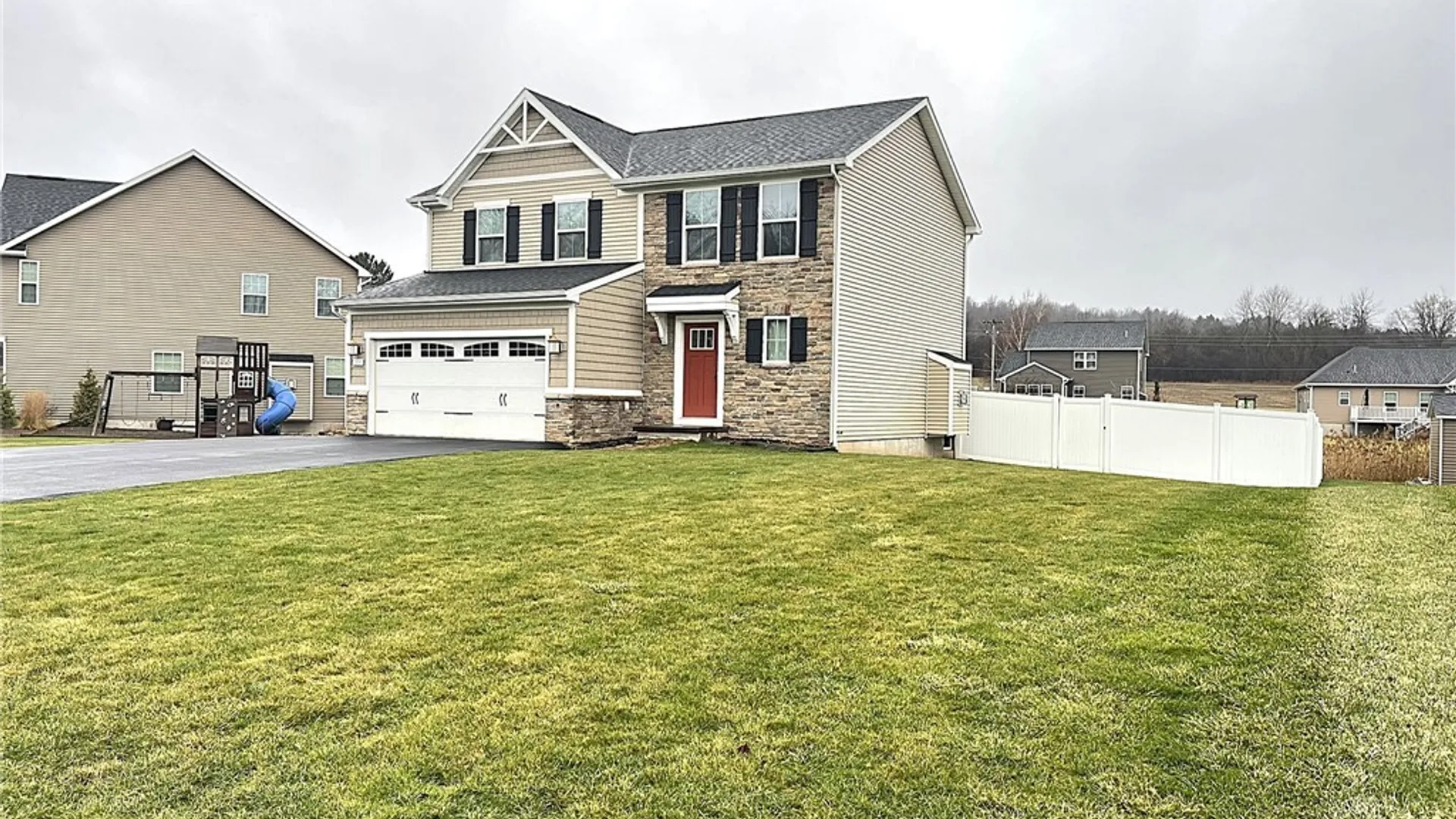 Property at 113 Weeping Willow, Camillus, NY 13031 3