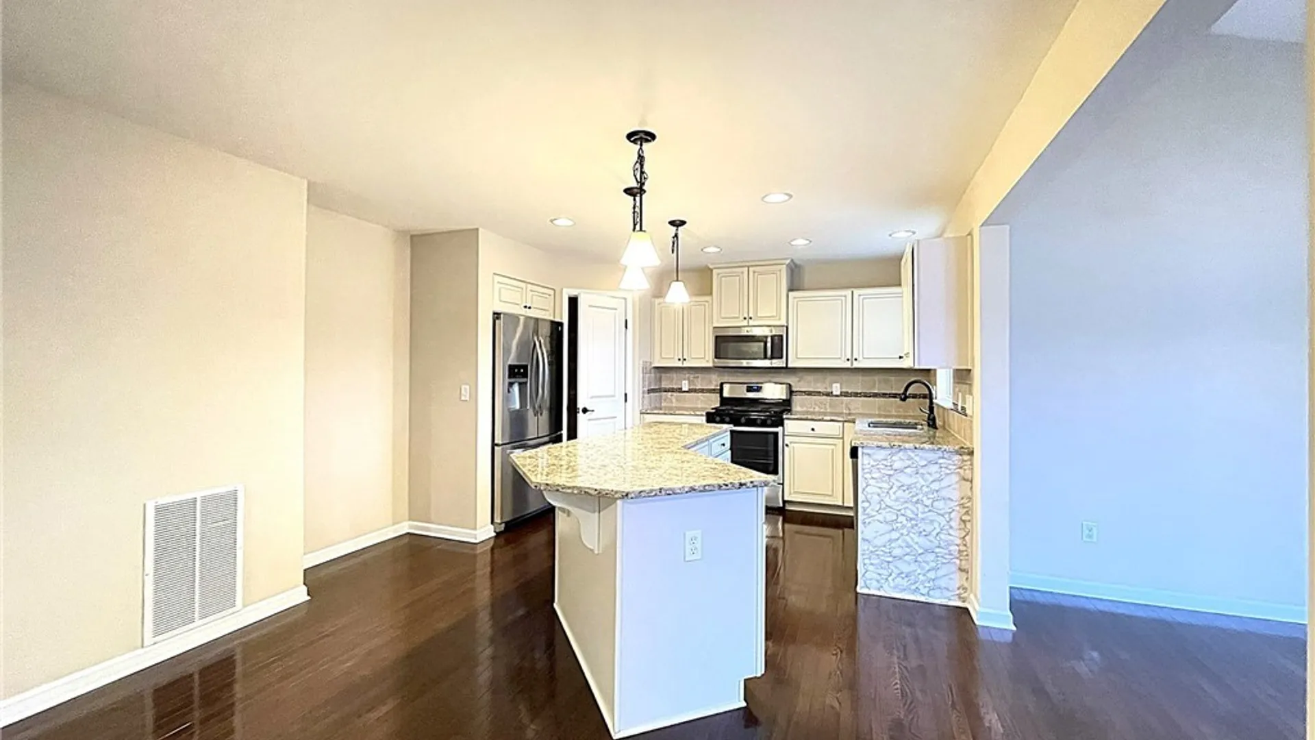 Property at 113 Weeping Willow, Camillus, NY 13031 9