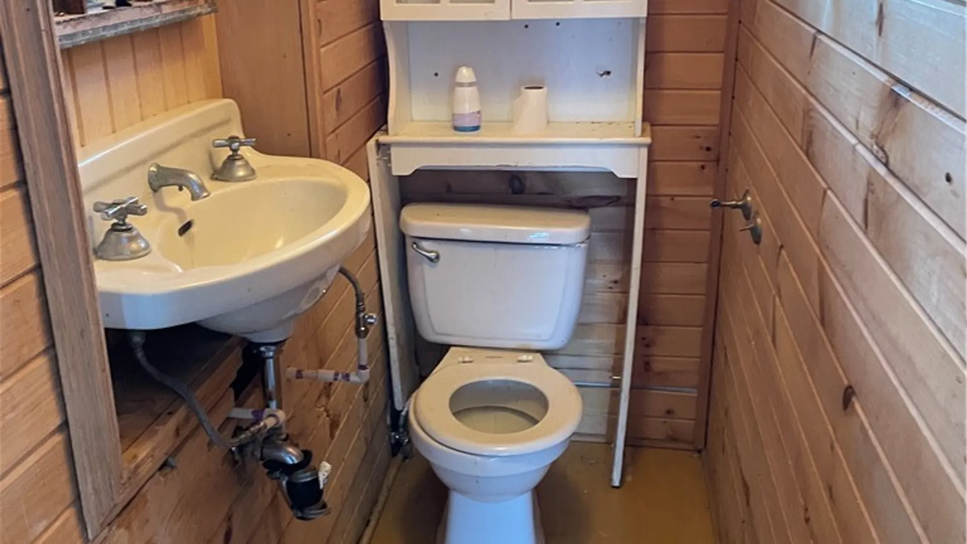 Property at 19 Grove Avenue, Auburn, NY 13021 10