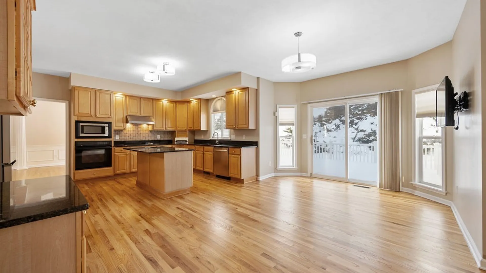 Property at 5103 Hardstone Road, DeWitt, NY 13078 10