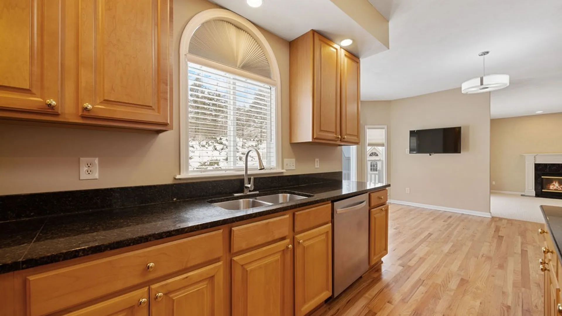 Property at 5103 Hardstone Road, DeWitt, NY 13078 9