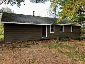 Property at 3530 Ridge Road, Cambria, NY 14094
