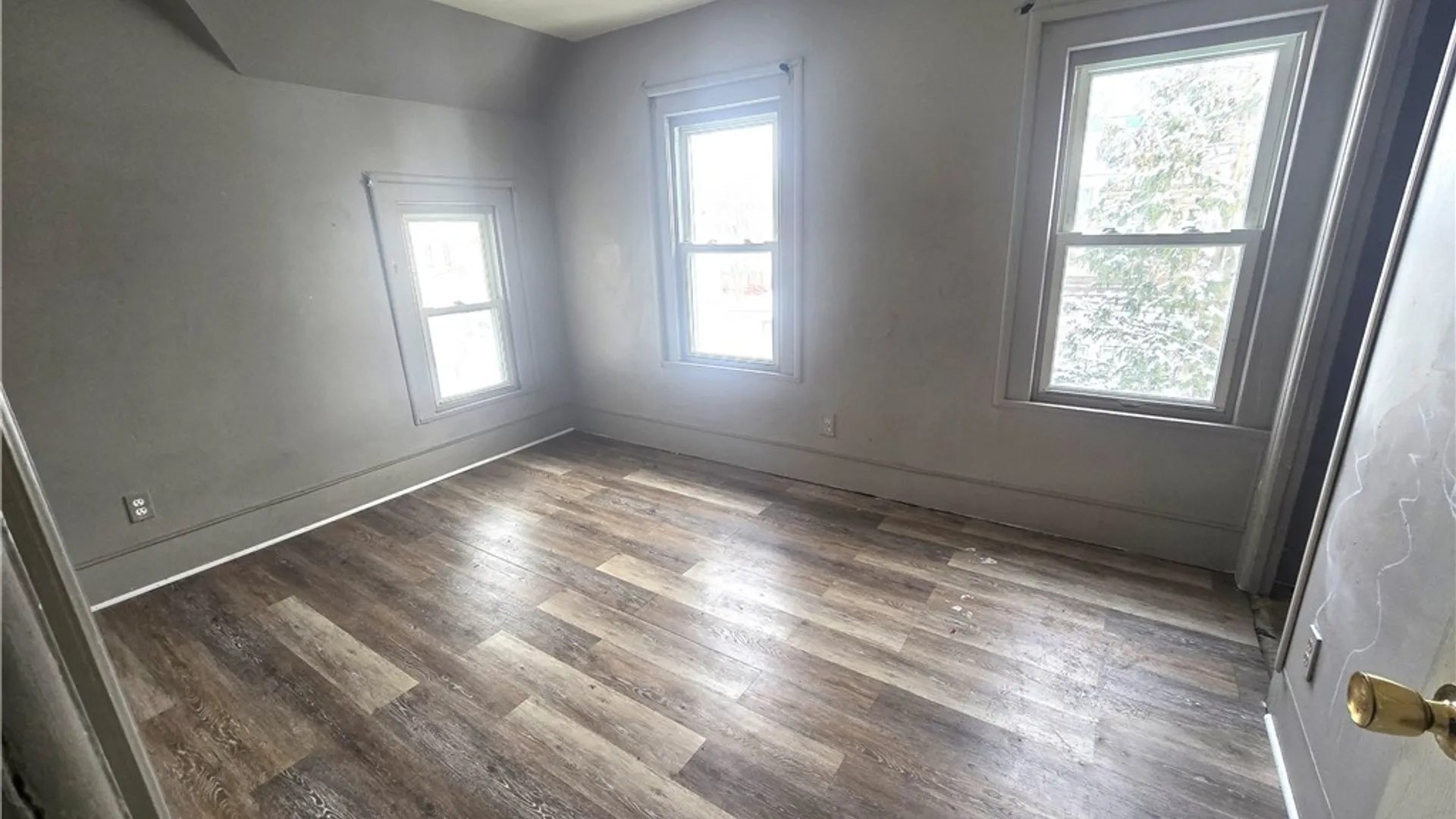 Property at 321 Ravine Avenue, Rochester, NY 14613 11