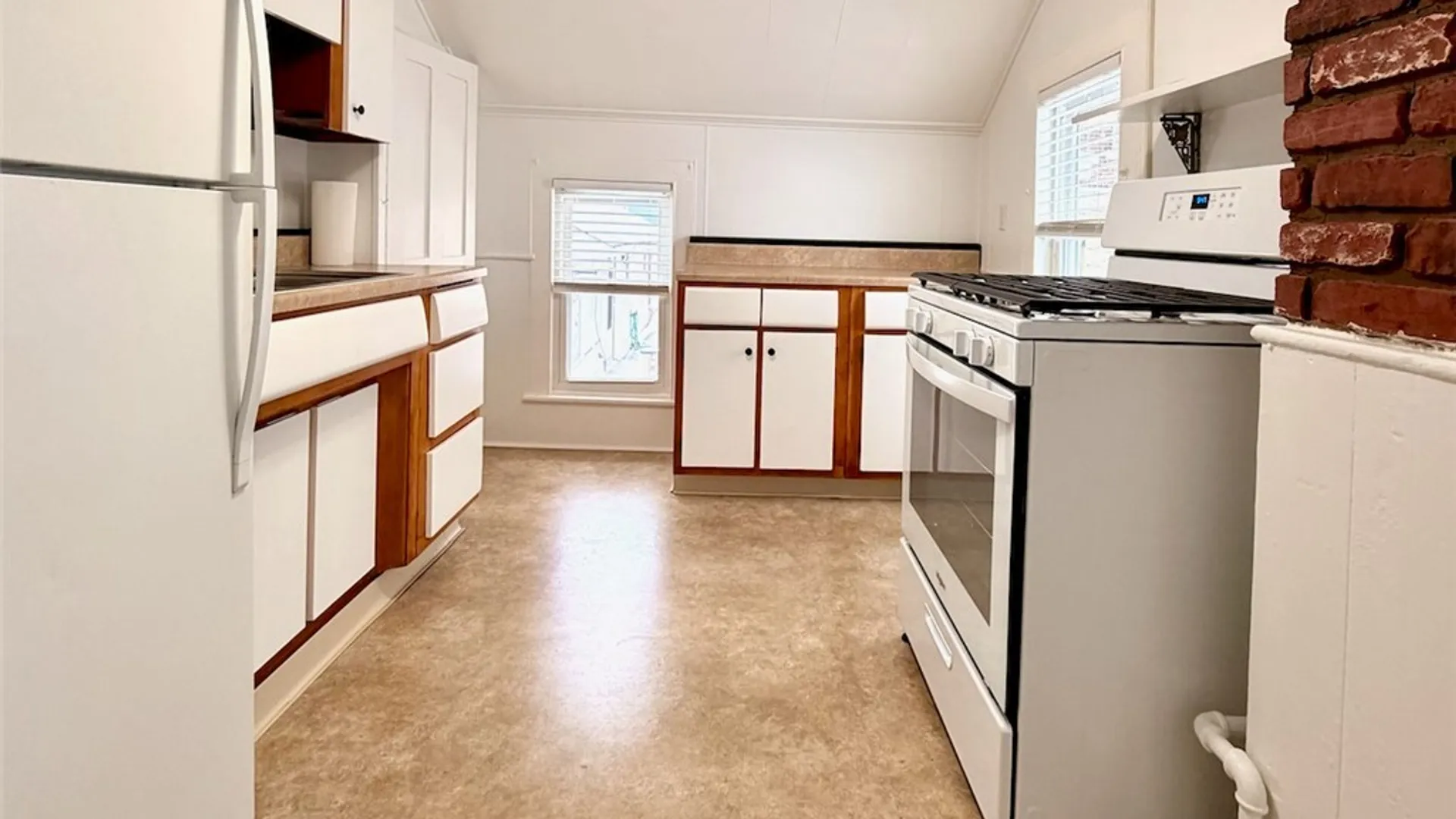 Property at 88 5th Street, Oswego, NY 13126 6