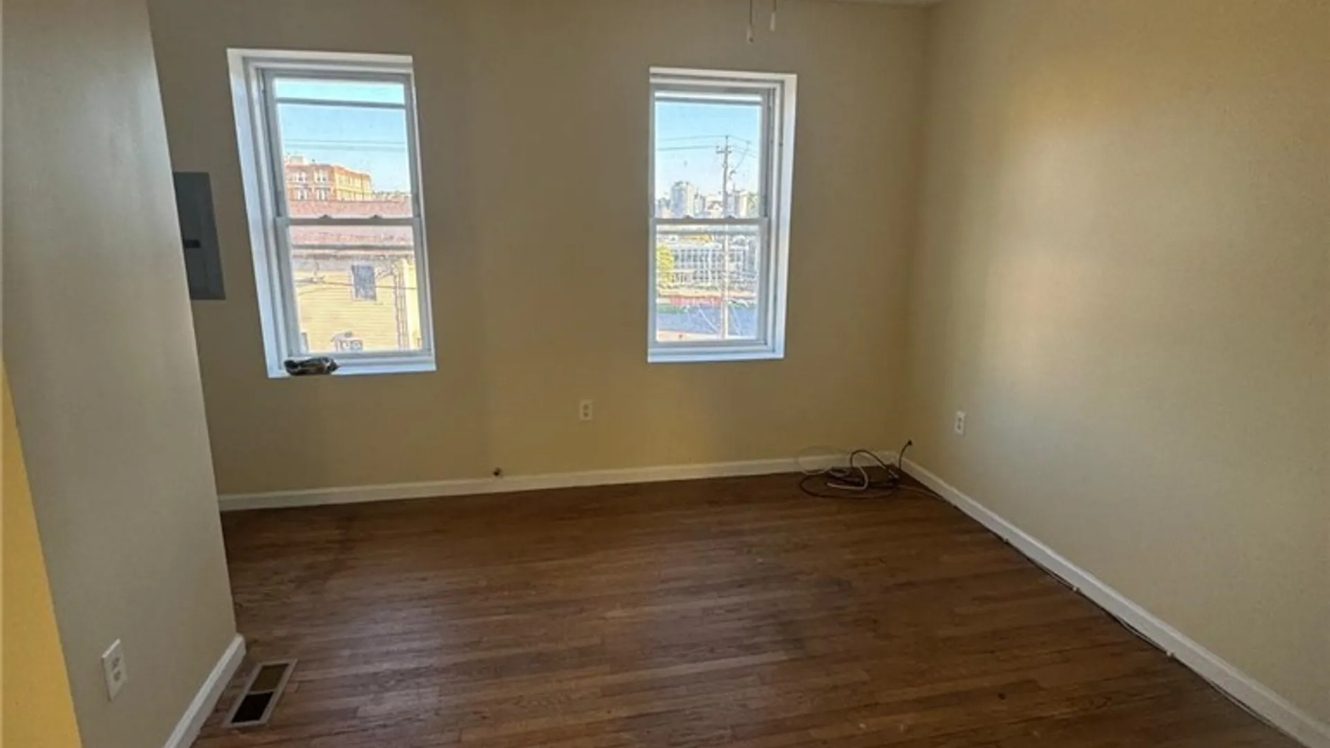 Property at 635 E Willow Street, Syracuse, NY 13203 12