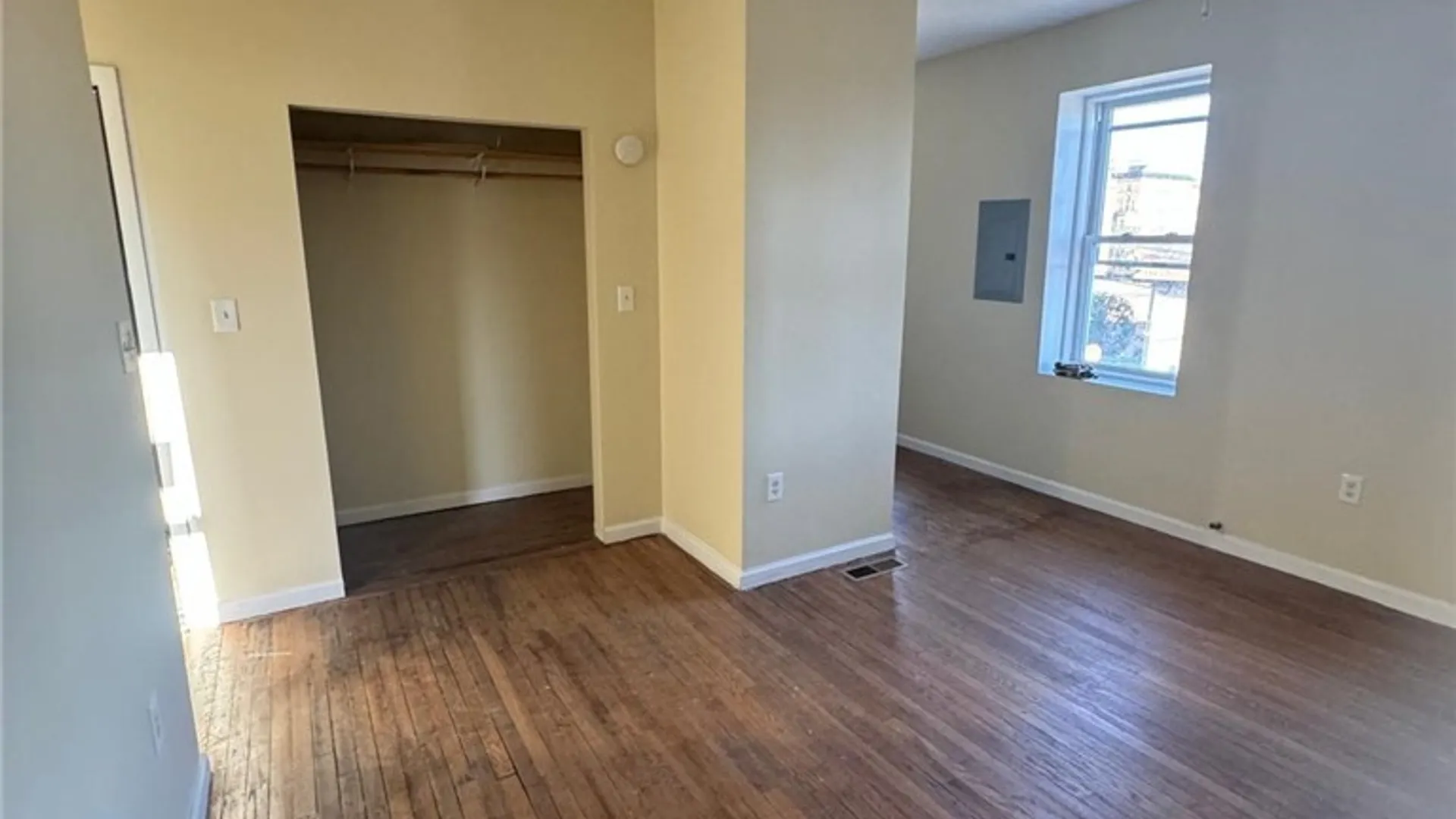 Property at 635 E Willow Street, Syracuse, NY 13203 13