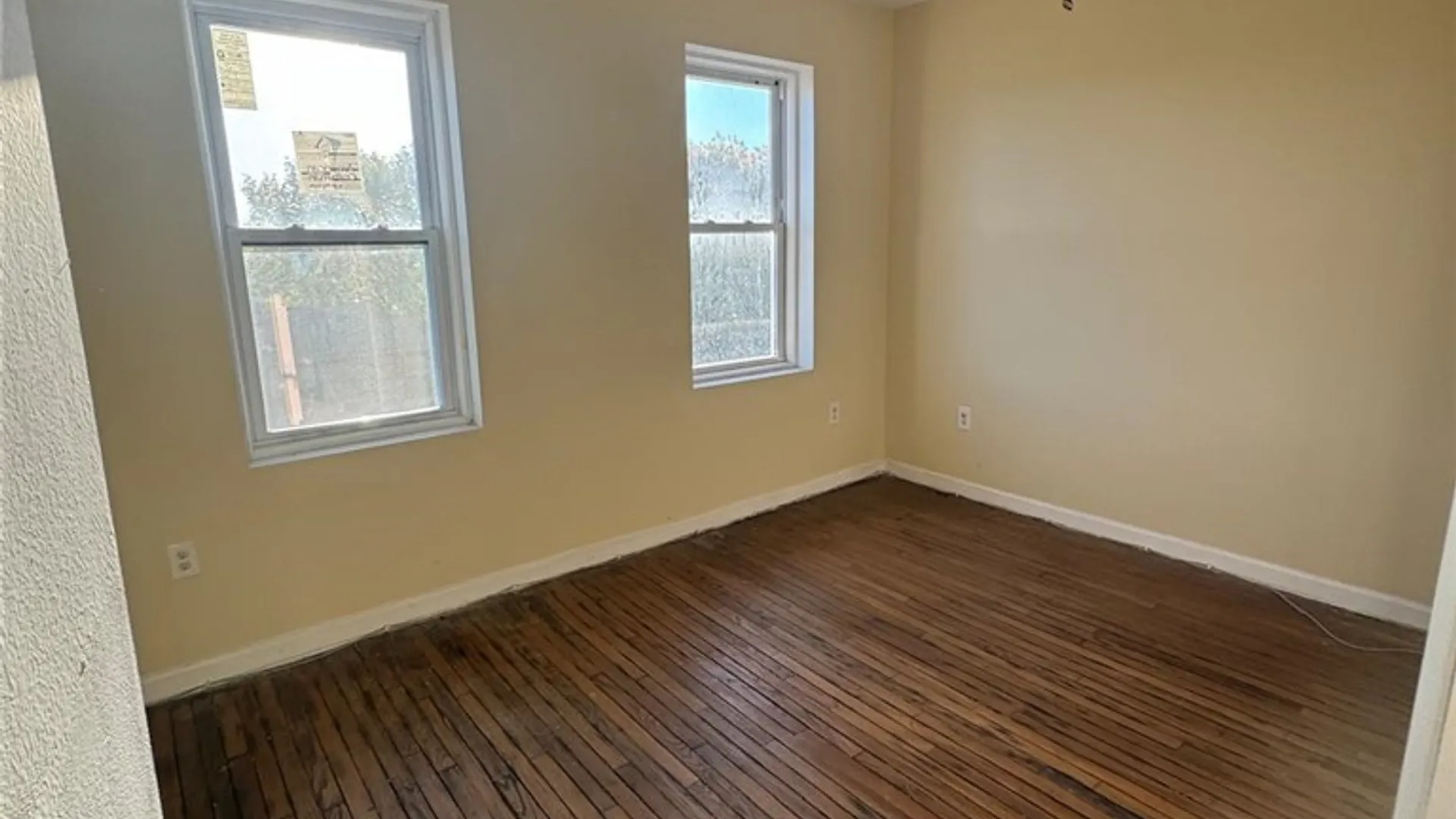 Property at 635 E Willow Street, Syracuse, NY 13203 14