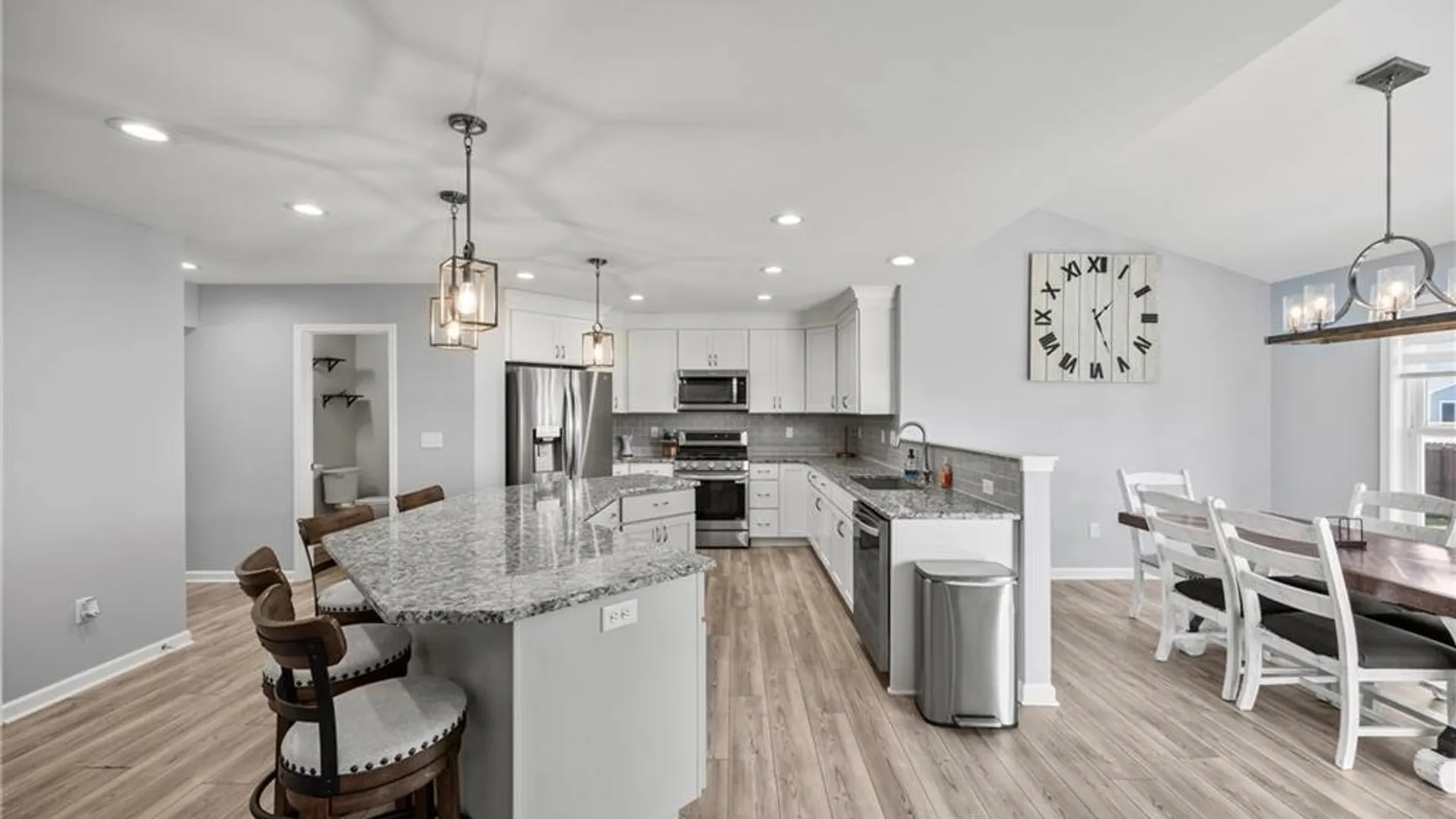 Property at 6114 Wildwood Way, Lockport Town, NY 14094 10