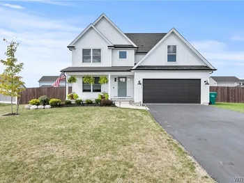 Property at 6114 Wildwood Way, Lockport Town, NY 14094