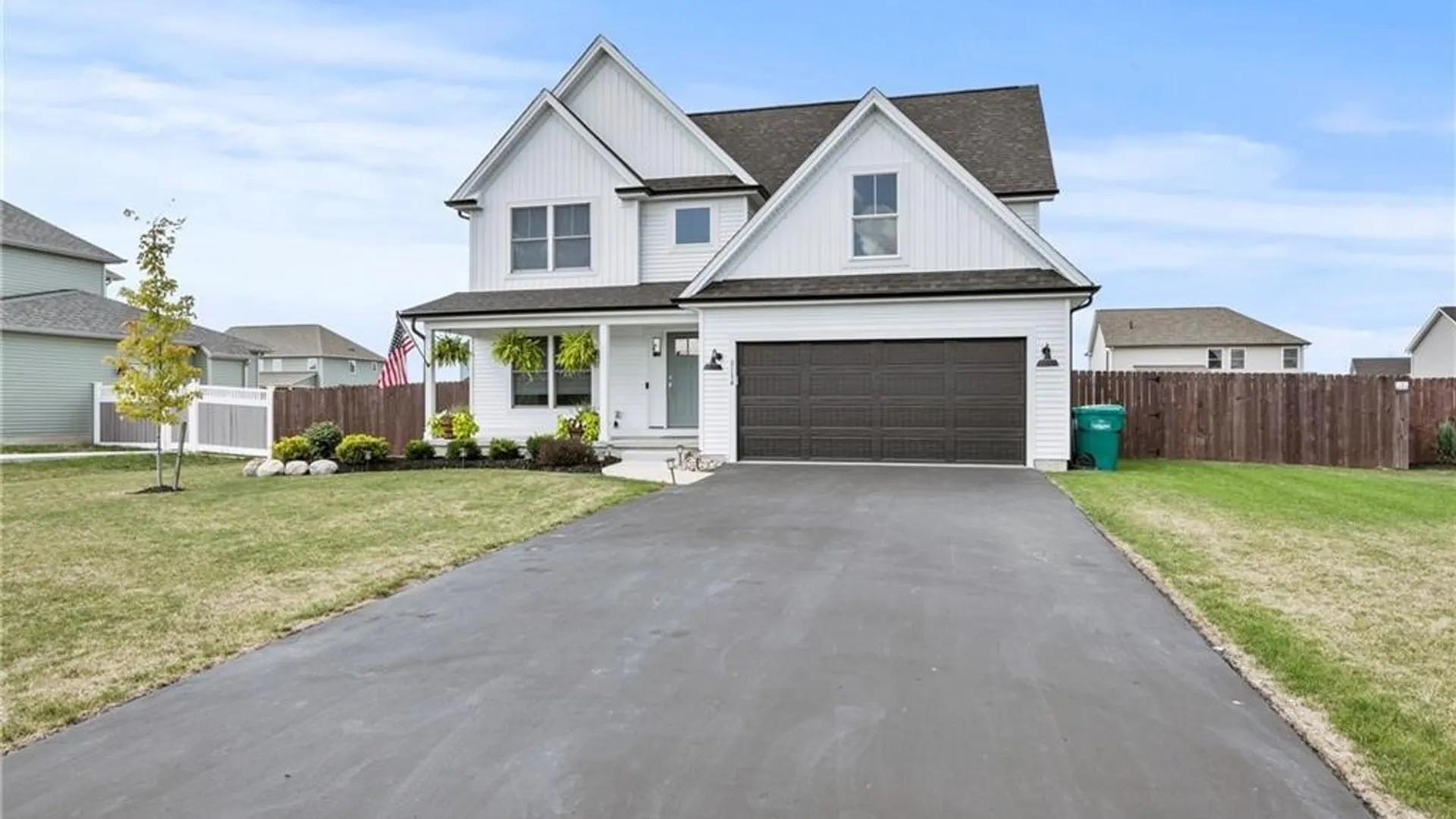 Property at 6114 Wildwood Way, Lockport Town, NY 14094 2