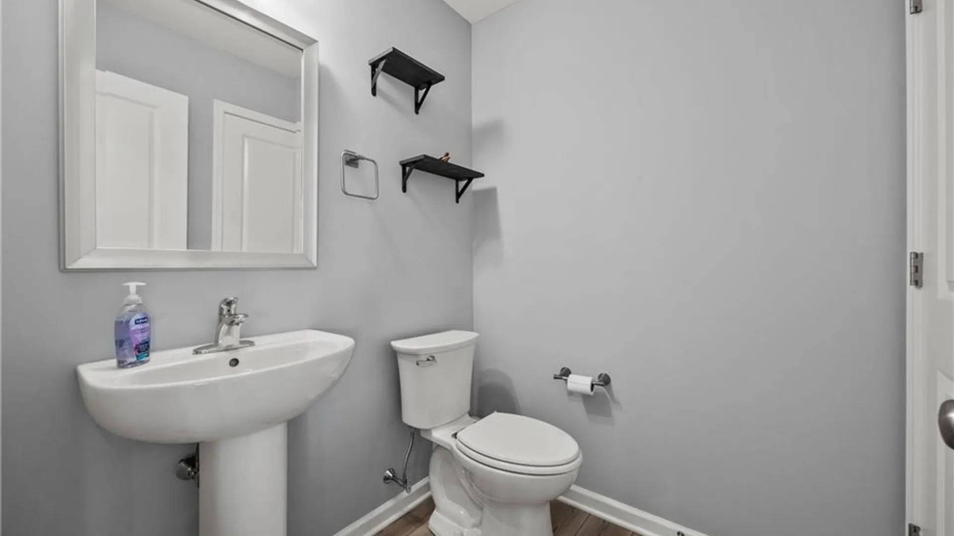 Property at 6114 Wildwood Way, Lockport Town, NY 14094 21