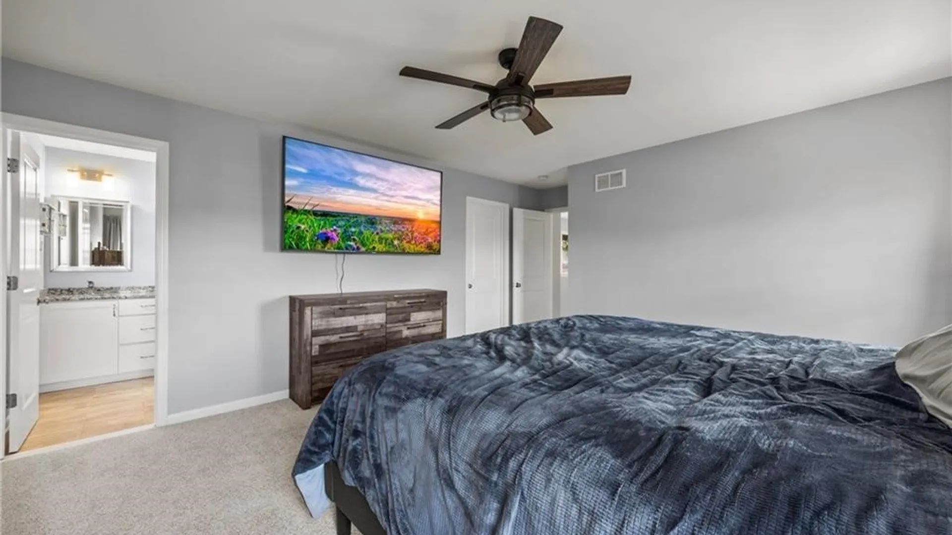 Property at 6114 Wildwood Way, Lockport Town, NY 14094 25