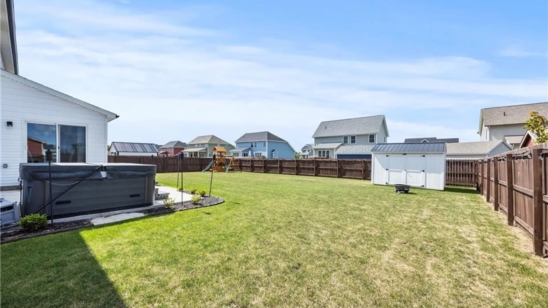 Property at 6114 Wildwood Way, Lockport Town, NY 14094 45