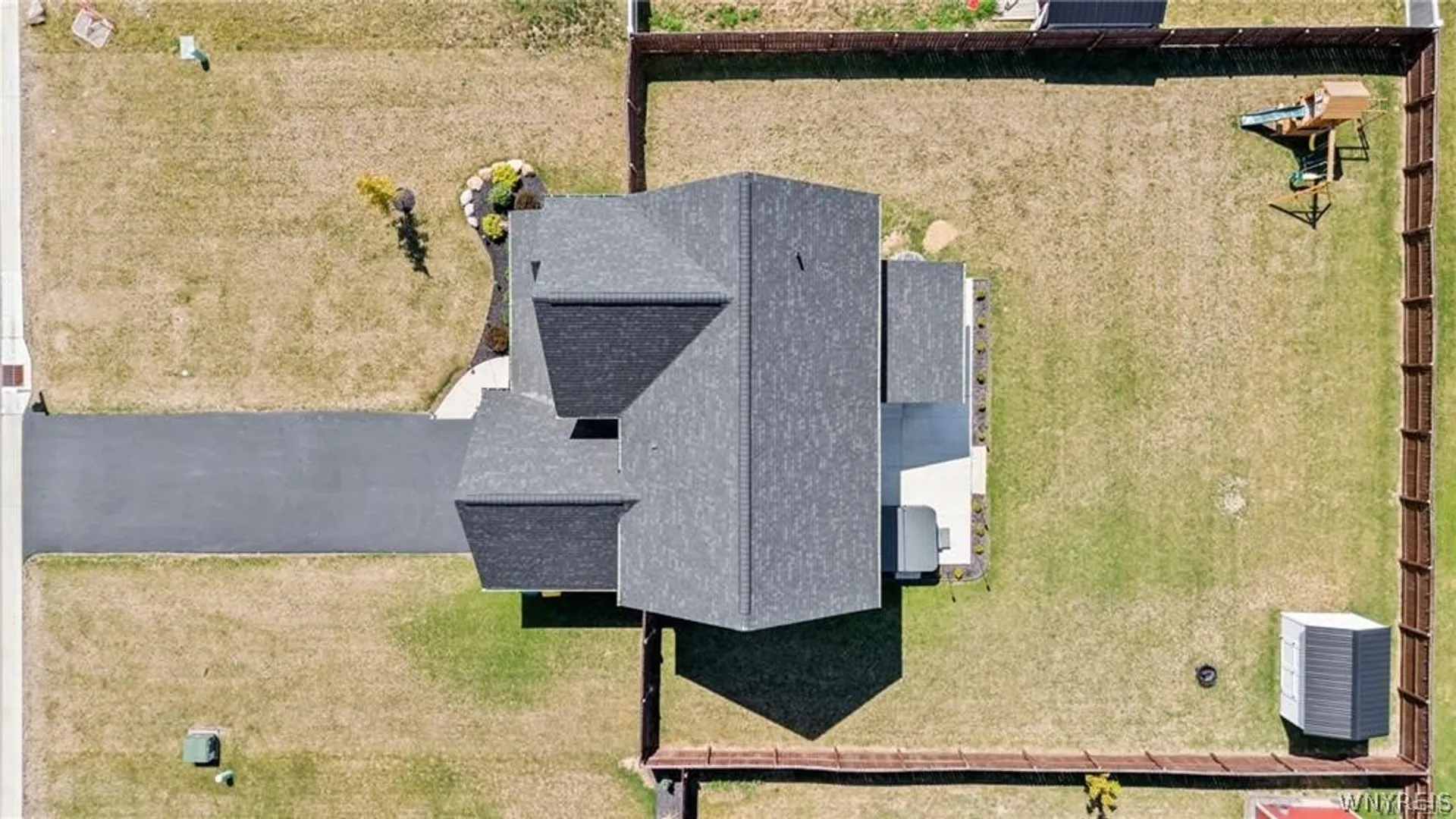 Property at 6114 Wildwood Way, Lockport Town, NY 14094 48