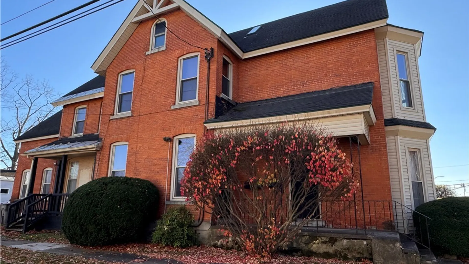 Property at 208 Madison Street, Rome, NY 13440 4