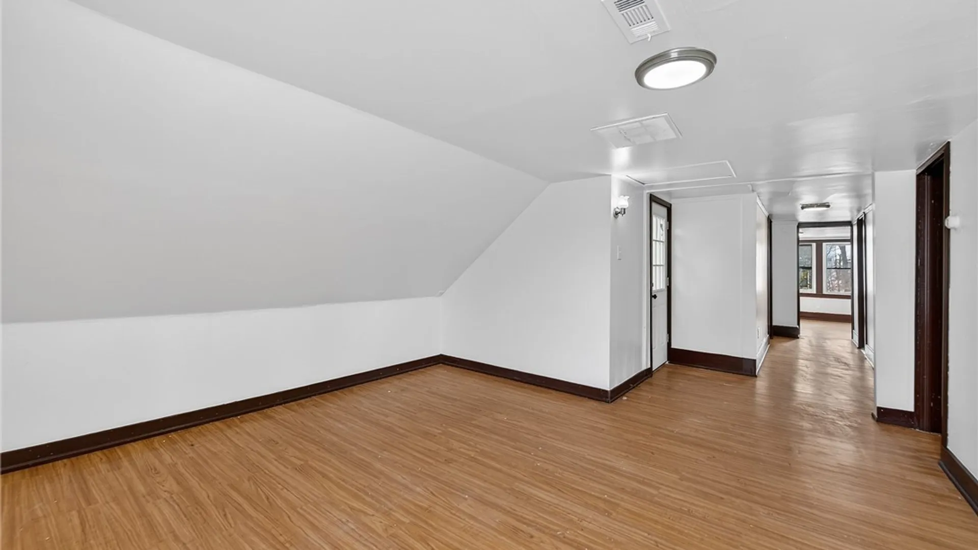 Property at 32 Brunswick Boulevard, Buffalo, NY 14208 30