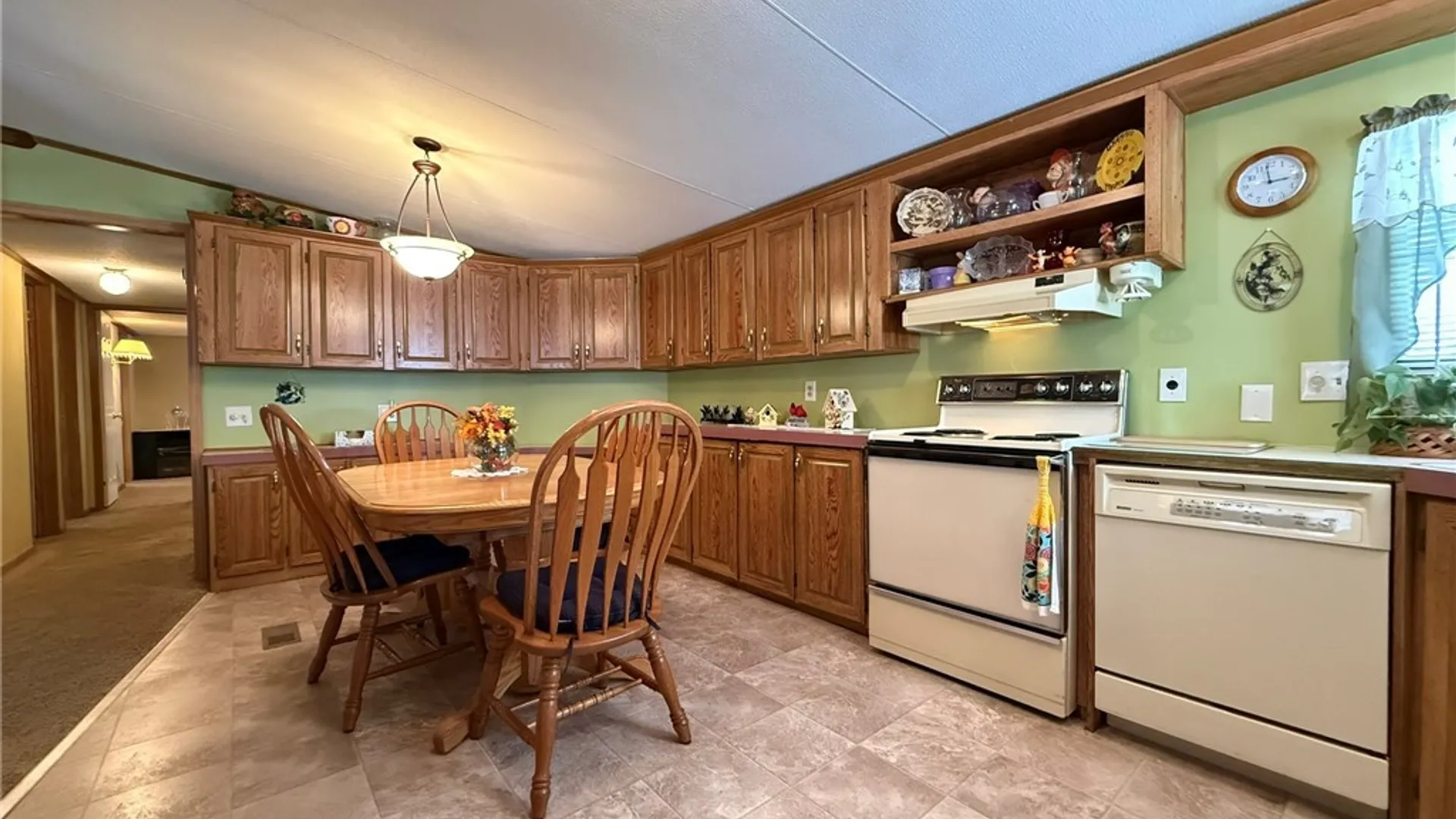 Property at 343 Applewood Drive, Lockport Town, NY 14094 16