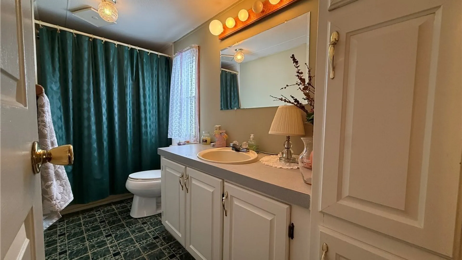 Property at 343 Applewood Drive, Lockport Town, NY 14094 23