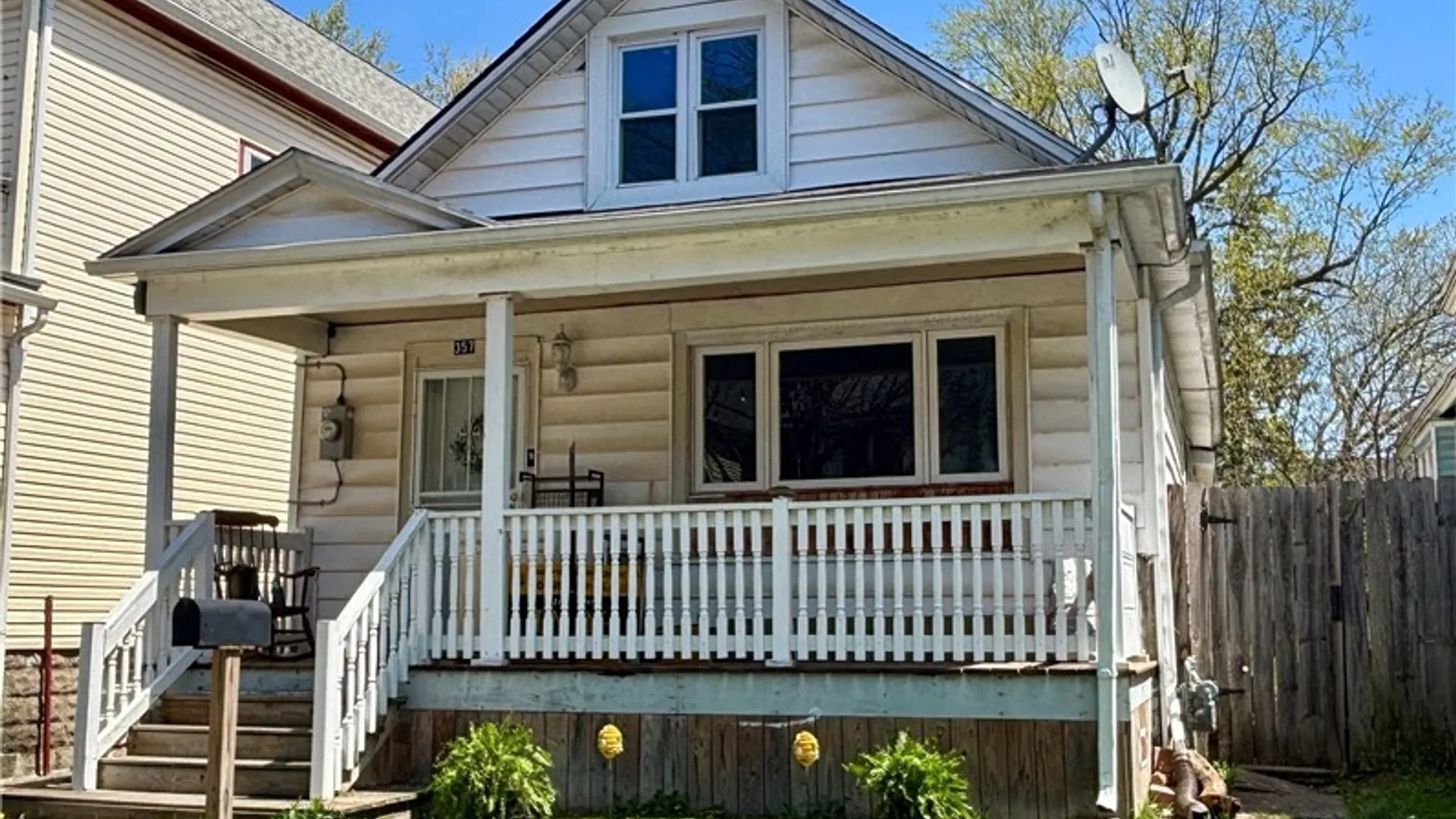 Property at 357 Parkdale Avenue, Buffalo, NY 14213 3