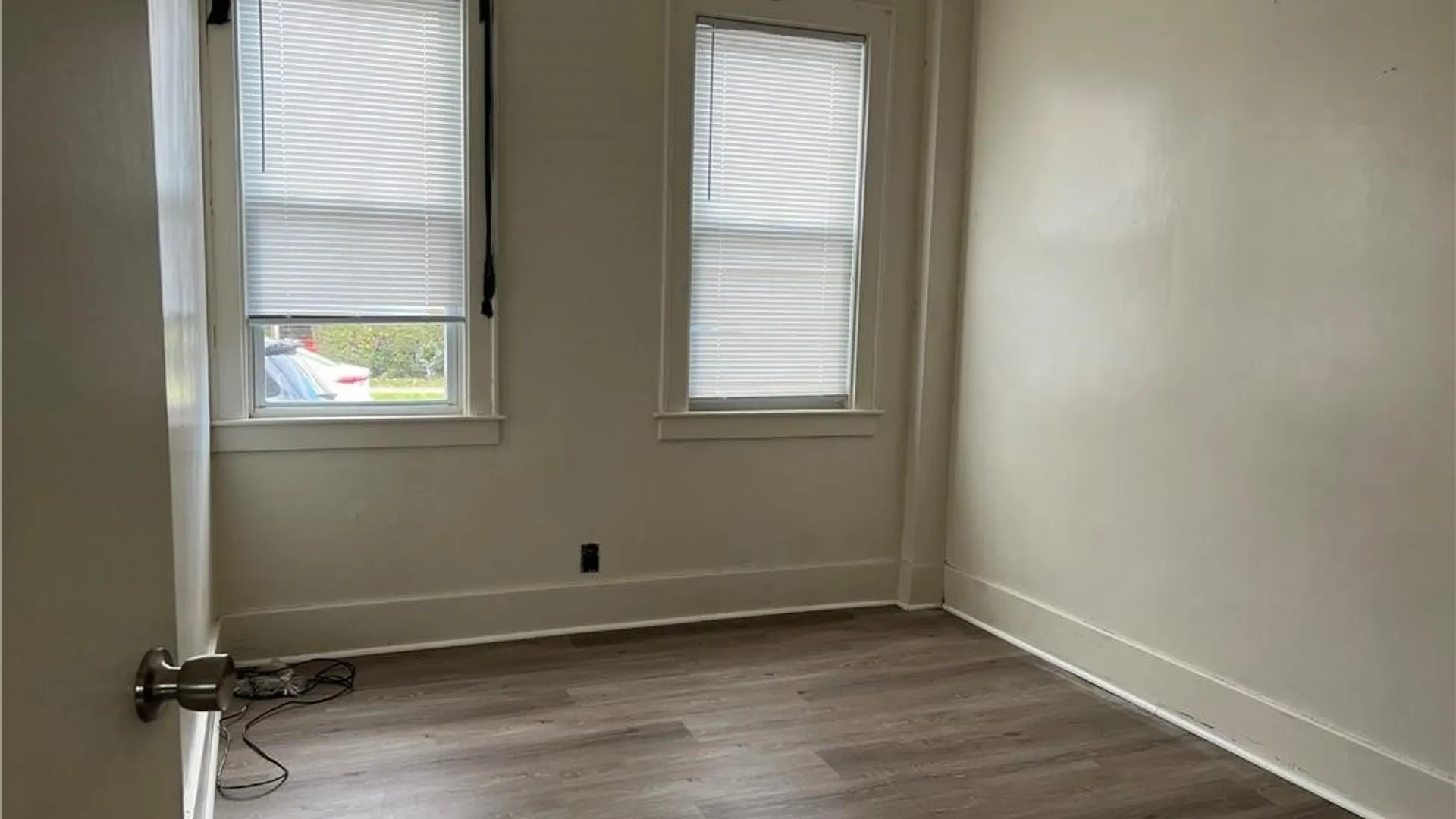 Property at 809 Jefferson Avenue, Utica, NY 13501 11