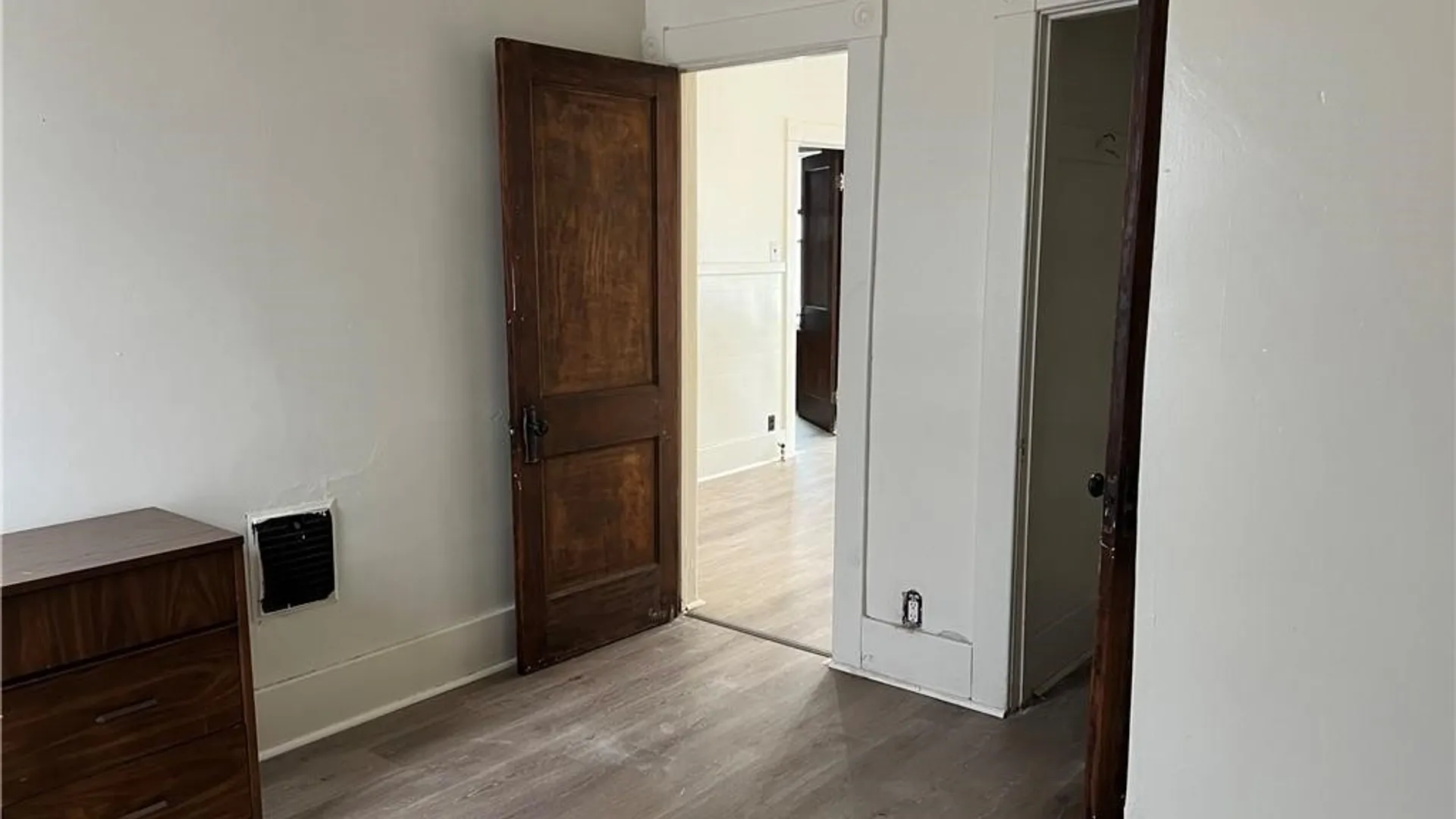 Property at 809 Jefferson Avenue, Utica, NY 13501 27