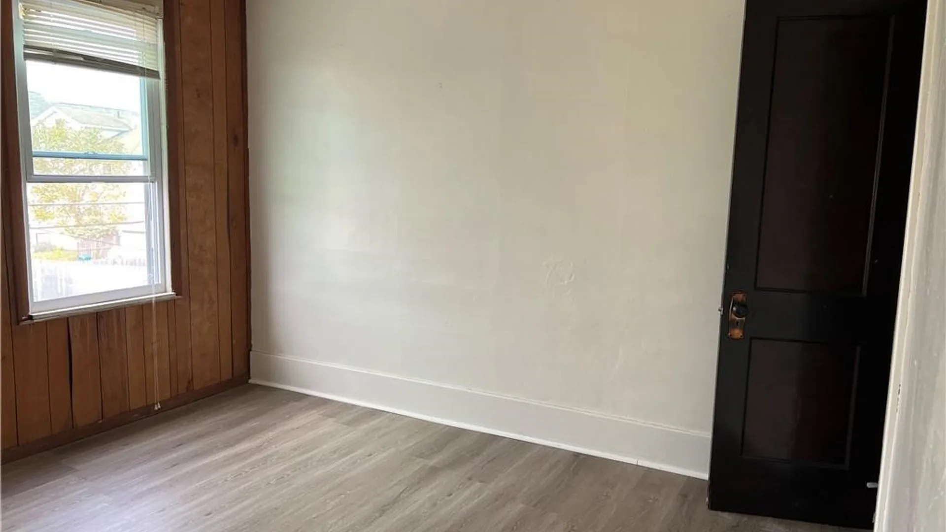 Property at 809 Jefferson Avenue, Utica, NY 13501 32