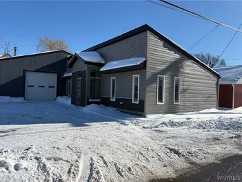 116 Lake Avenue, Hamburg, NY 14219