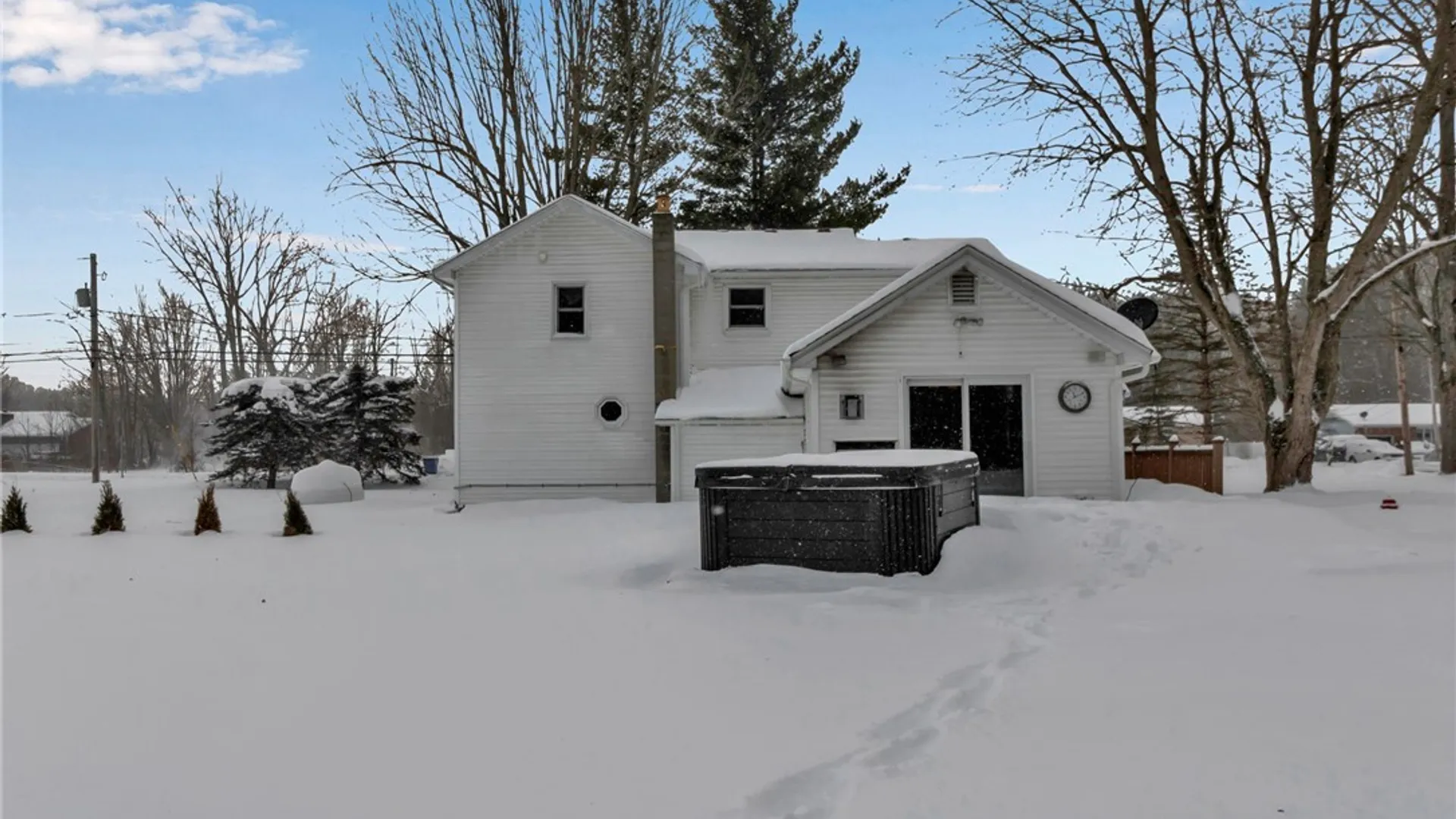 Property at 5773 Fisk Road, Pendleton, NY 14094 3