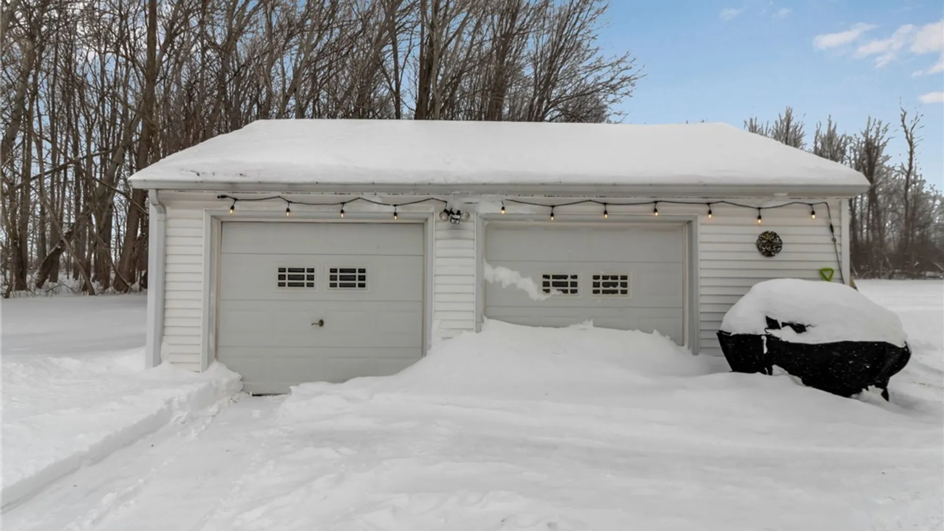 Property at 5773 Fisk Road, Pendleton, NY 14094 6