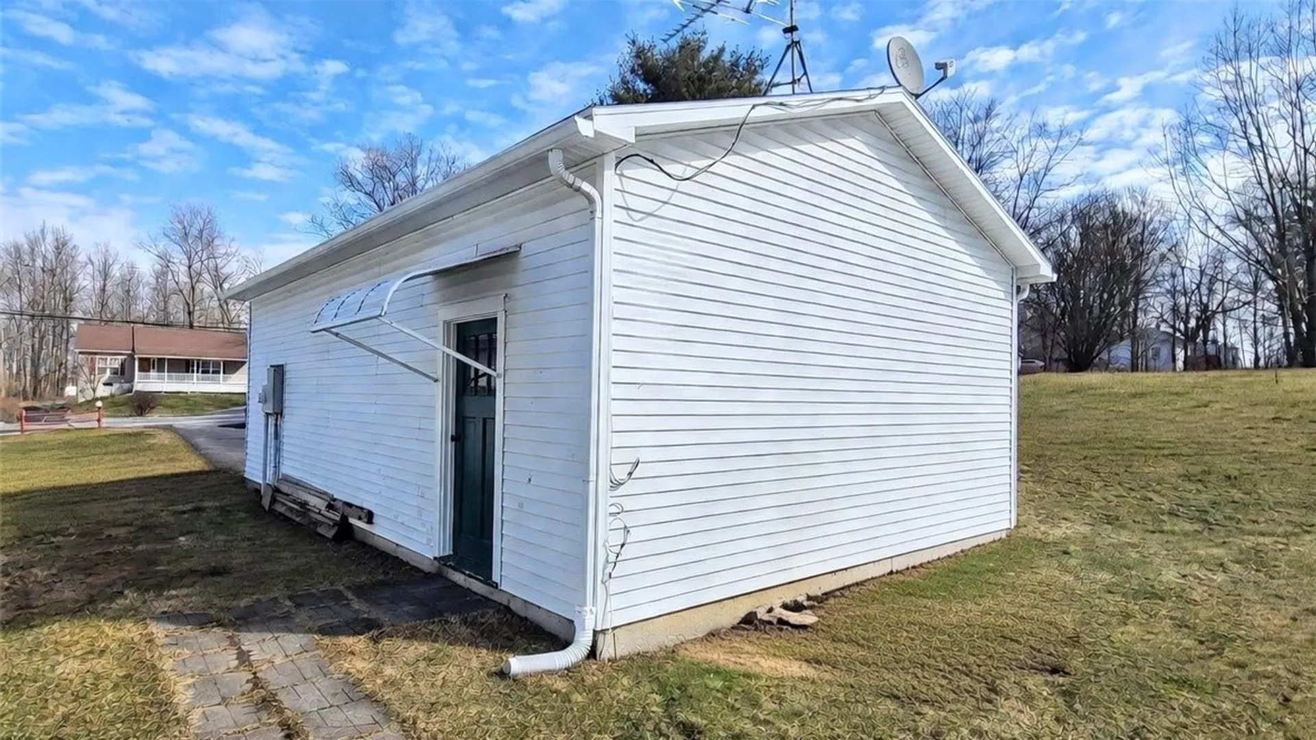 Property at 2232 Seneca Street, Ovid, NY 14521 3