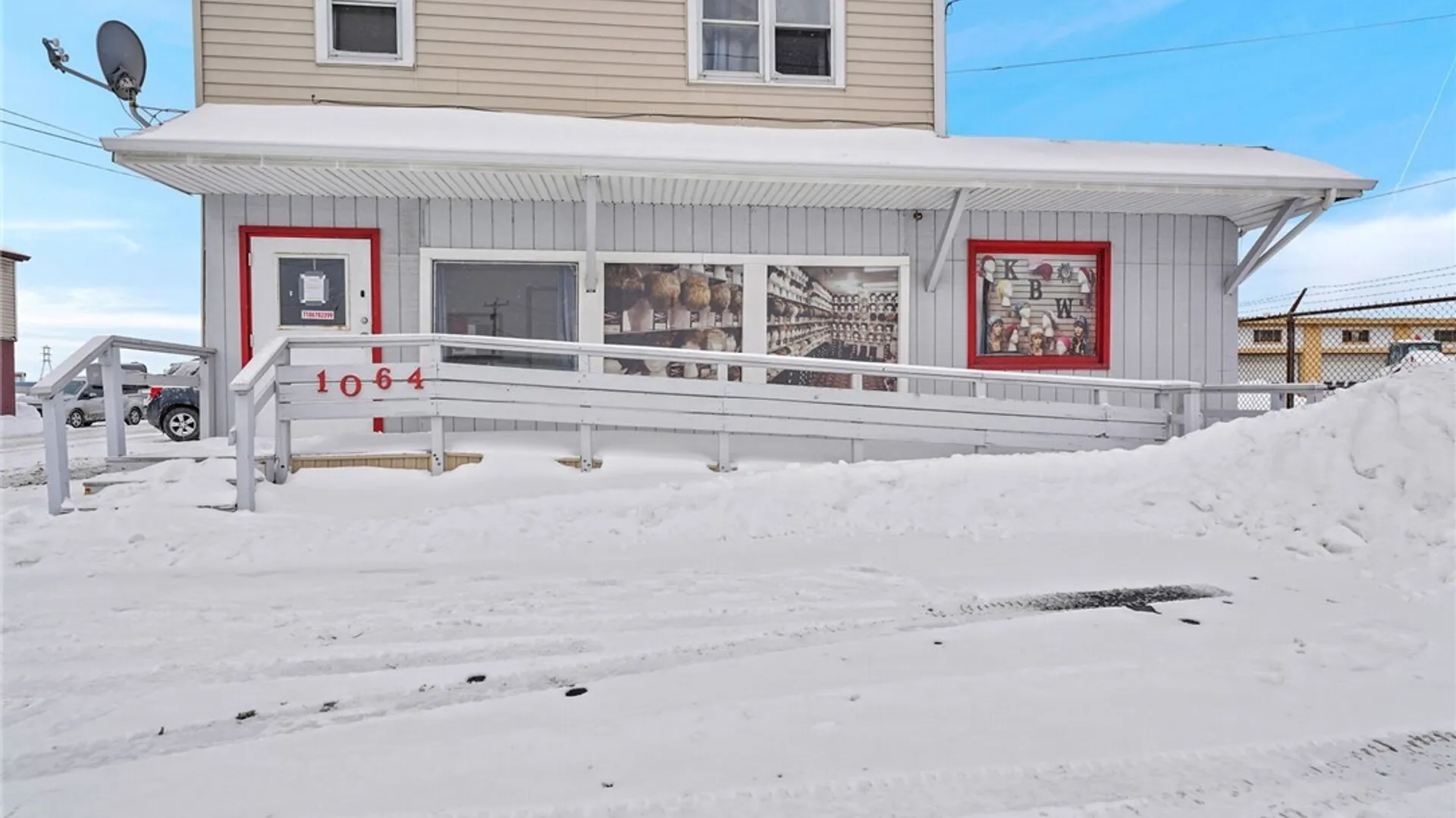 Property at 1064 Harlem Road, Cheektowaga, NY 14227 2