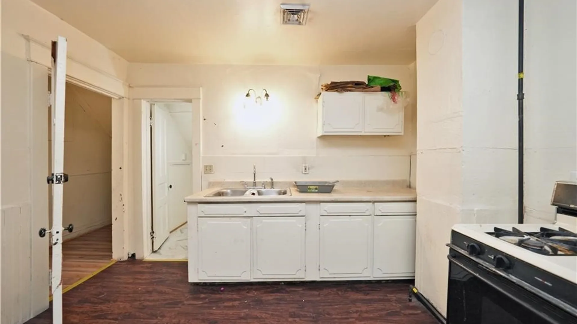 Property at 86 Benzinger Street, Buffalo, NY 14206 11