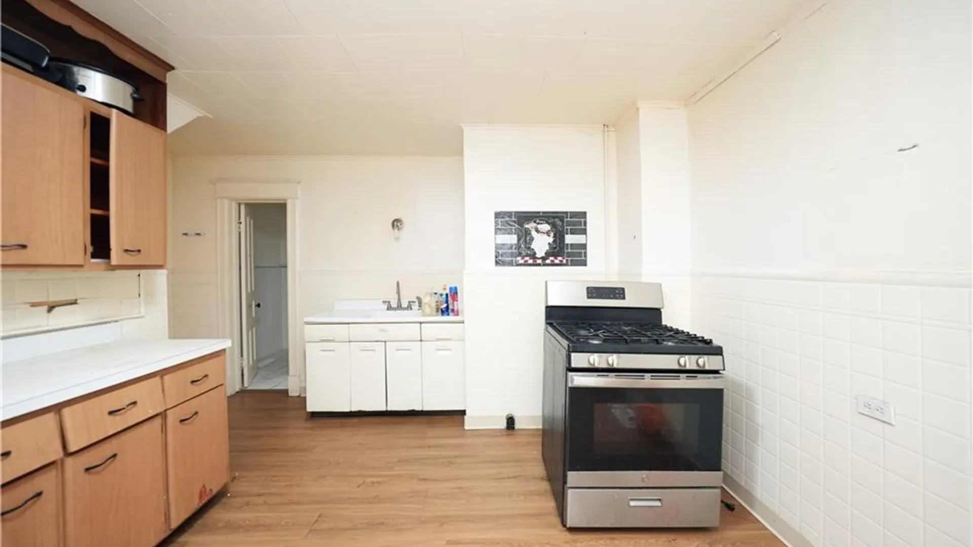 Property at 86 Benzinger Street, Buffalo, NY 14206 15