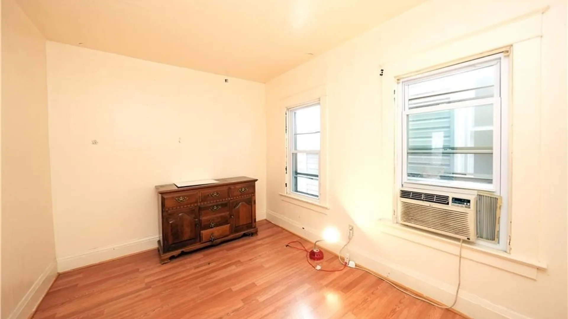 Property at 86 Benzinger Street, Buffalo, NY 14206 6