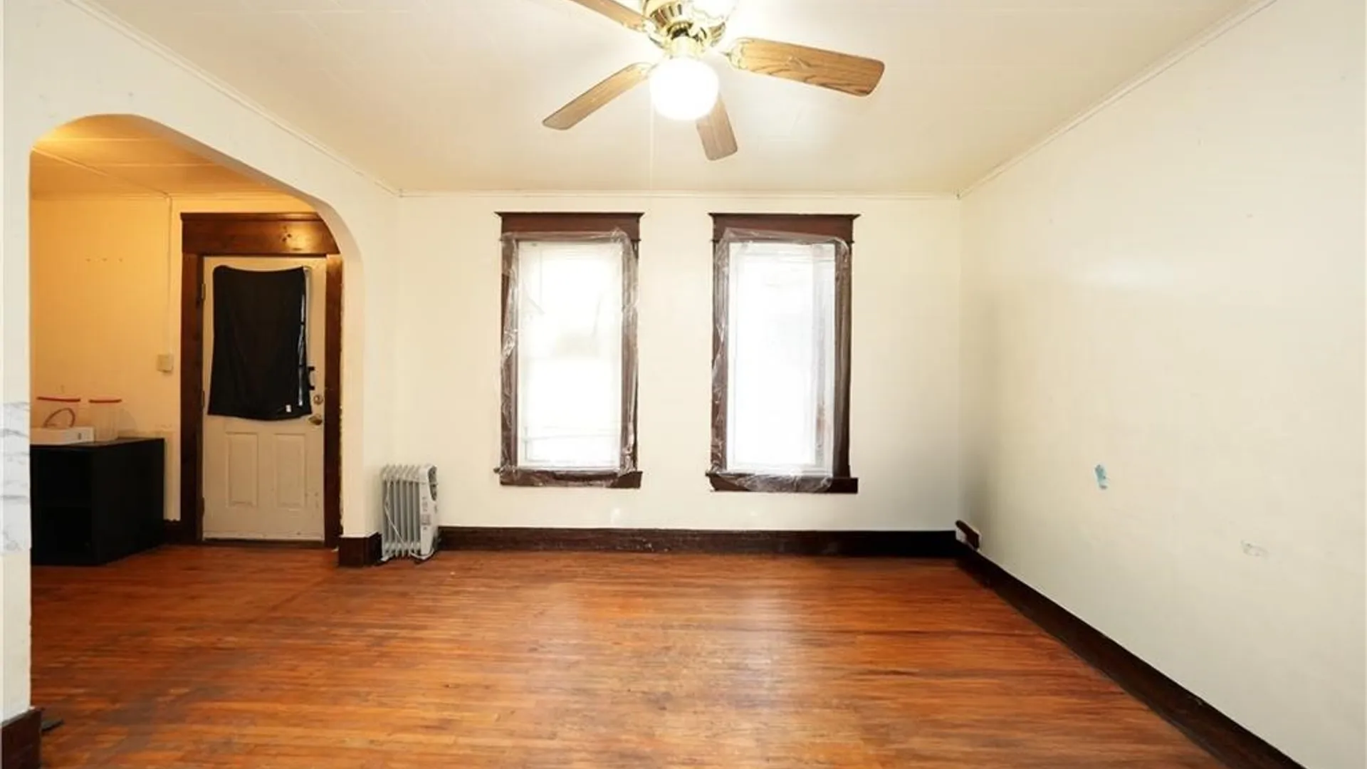 Property at 86 Benzinger Street, Buffalo, NY 14206 8