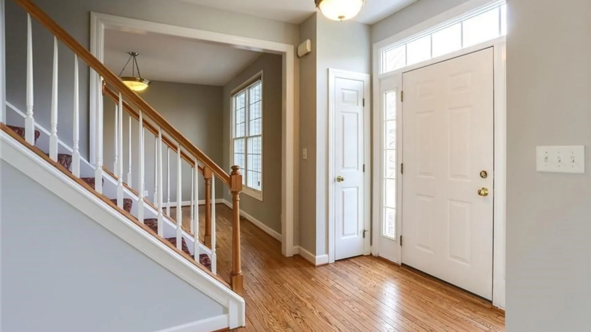 Property at 5558 Marthas Vineyard, Clarence, NY 14032 2