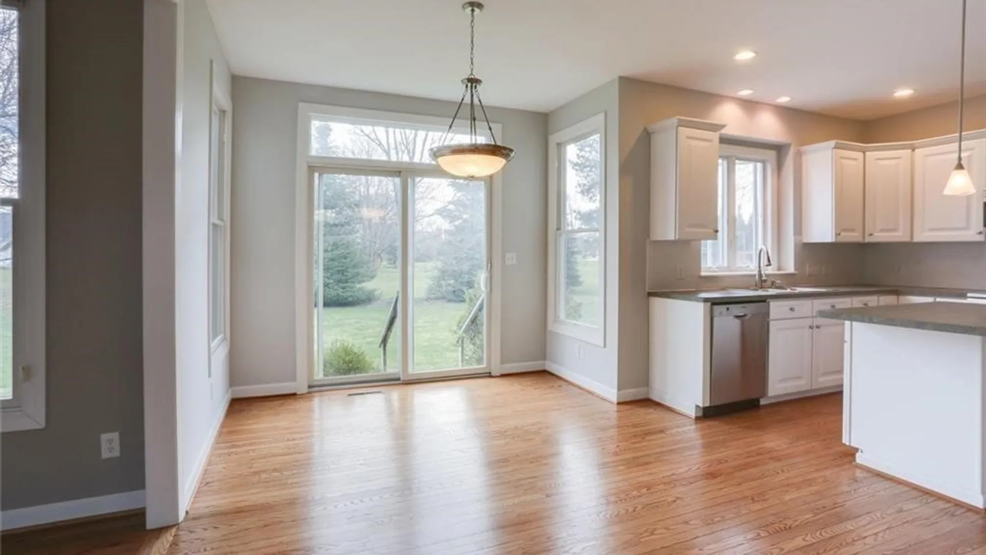 Property at 5558 Marthas Vineyard, Clarence, NY 14032 9