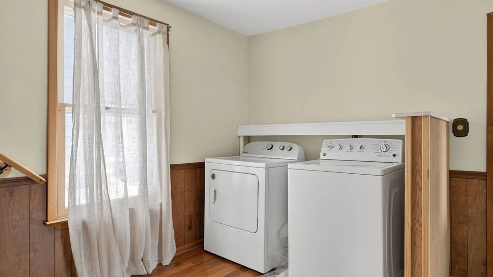 Property at 153 Seneca Street, Manlius, NY 13104 5