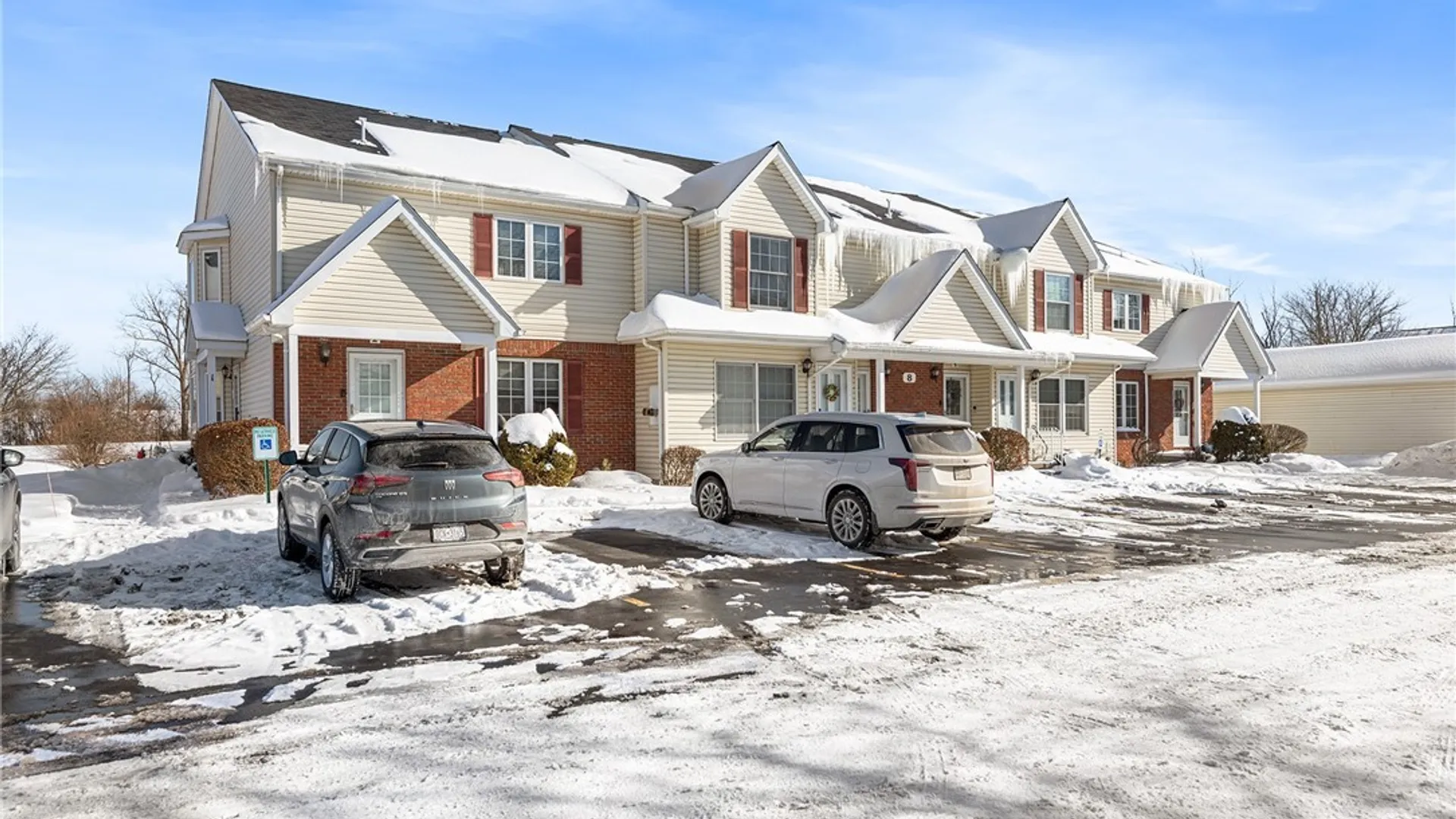 Property at 8 Keph Drive, Amherst, NY 14228 2