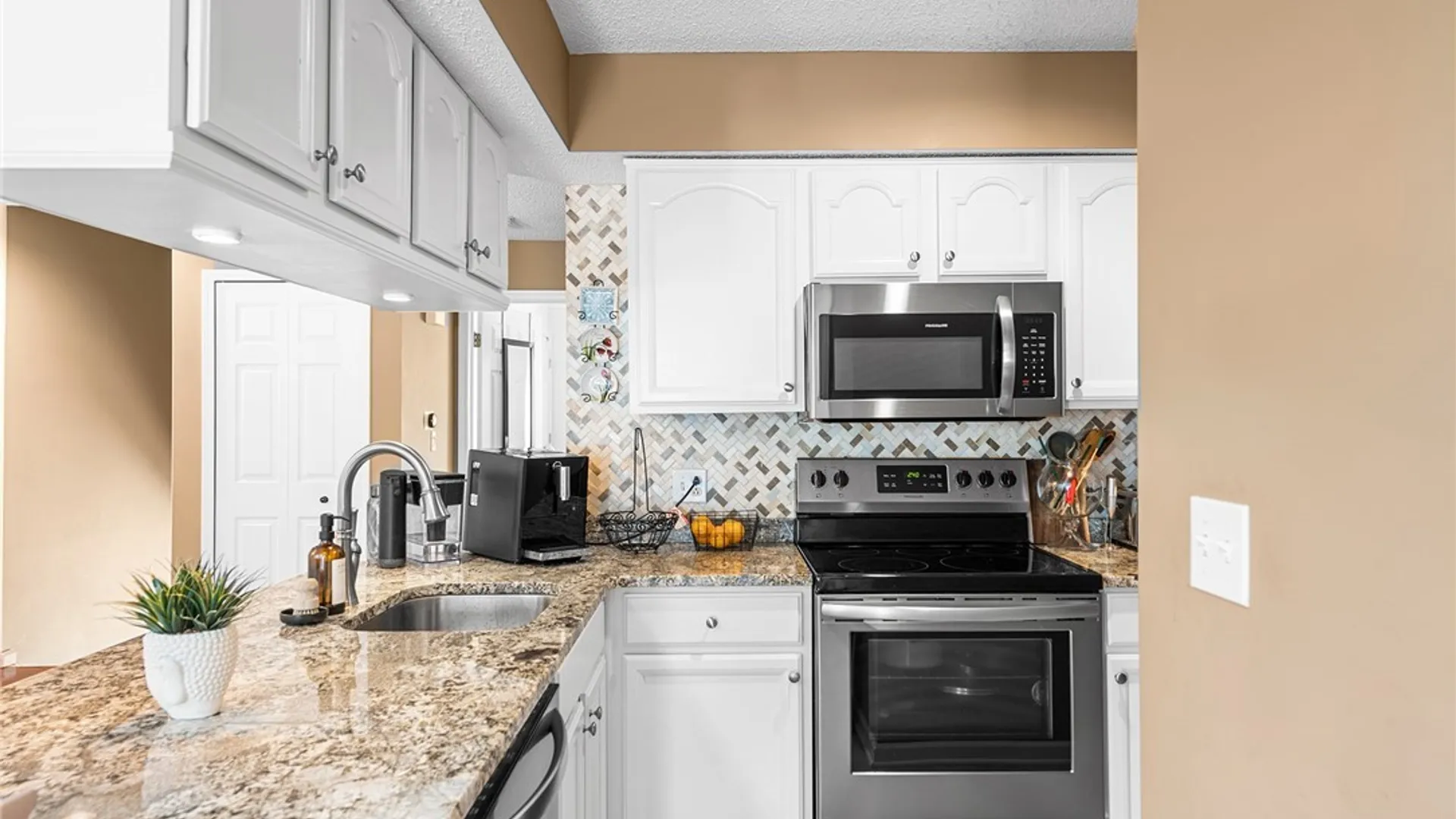 Property at 8 Keph Drive, Amherst, NY 14228 28