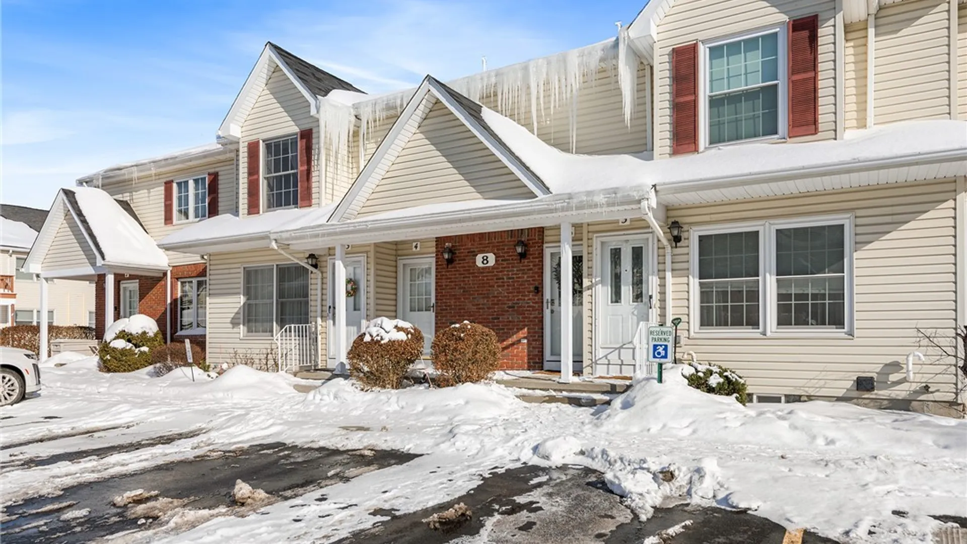 Property at 8 Keph Drive, Amherst, NY 14228 3