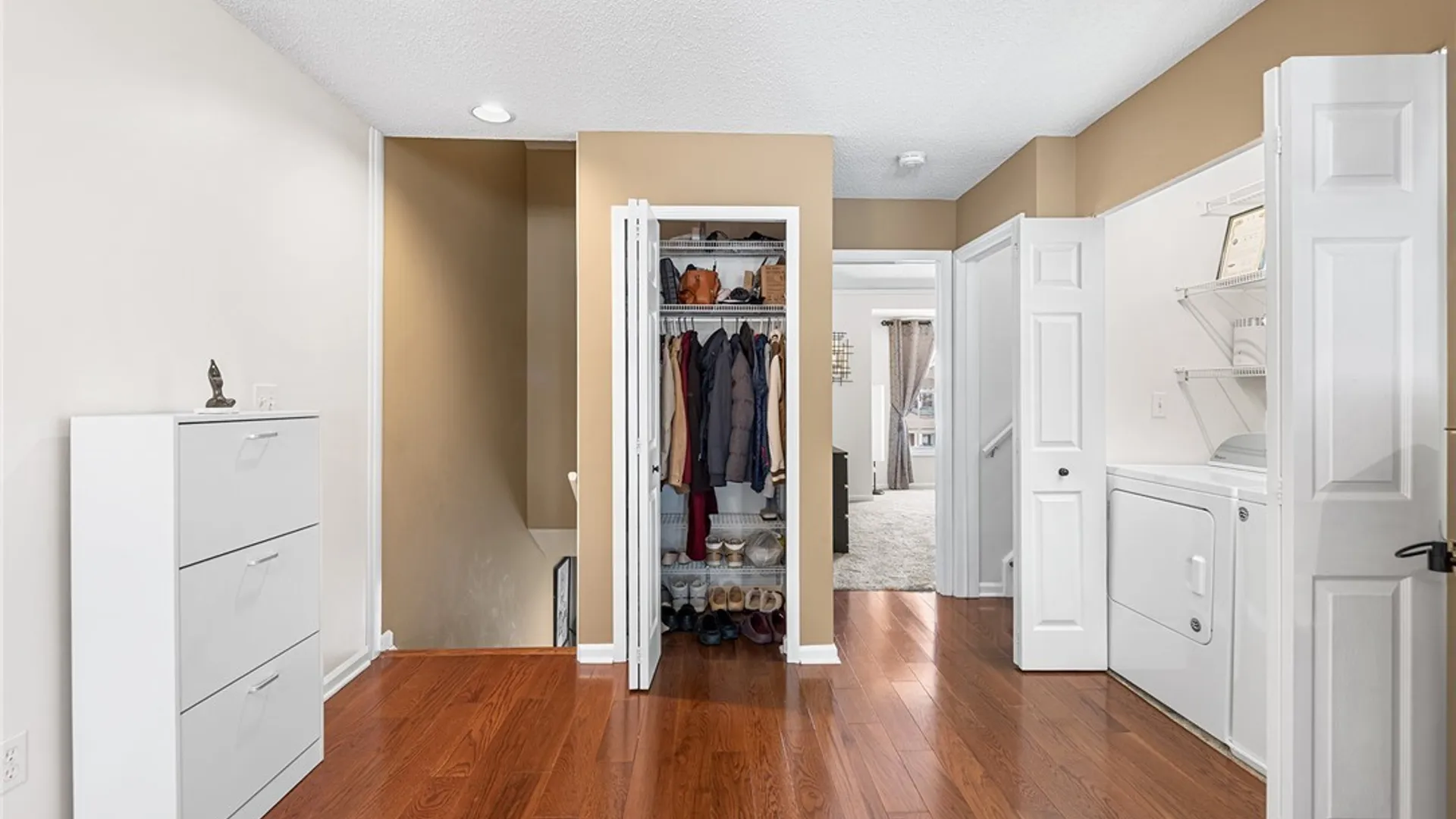 Property at 8 Keph Drive, Amherst, NY 14228 9