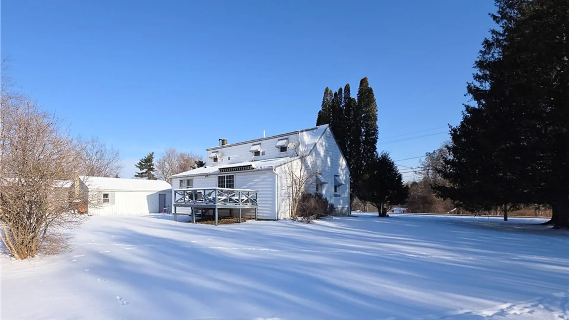 Property at 3175 Walworth Palmyra Road, Walworth, NY 14568 6